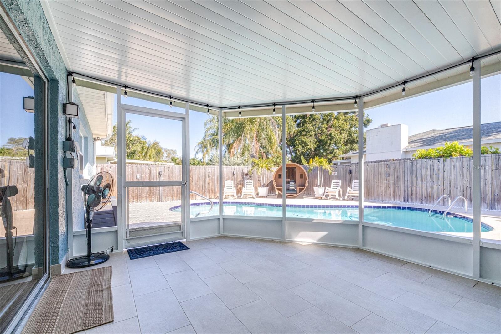 Image 53 of 96 For 8687 Matthew Street