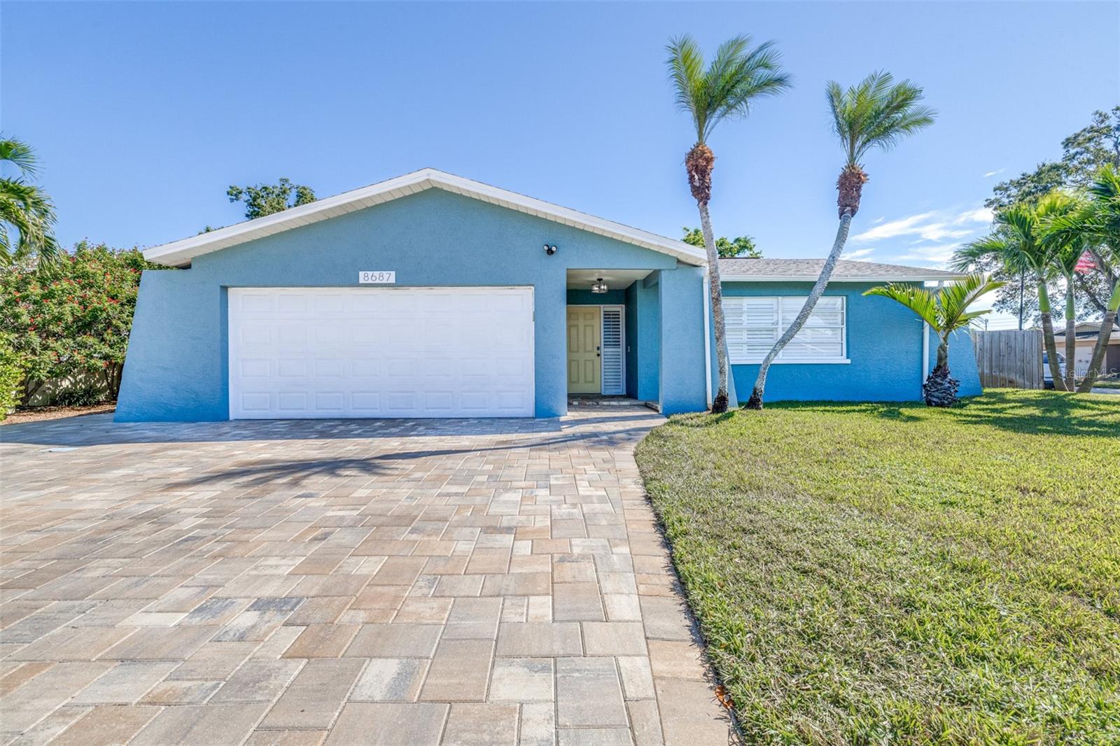 Image 6 of 96 For 8687 Matthew Street