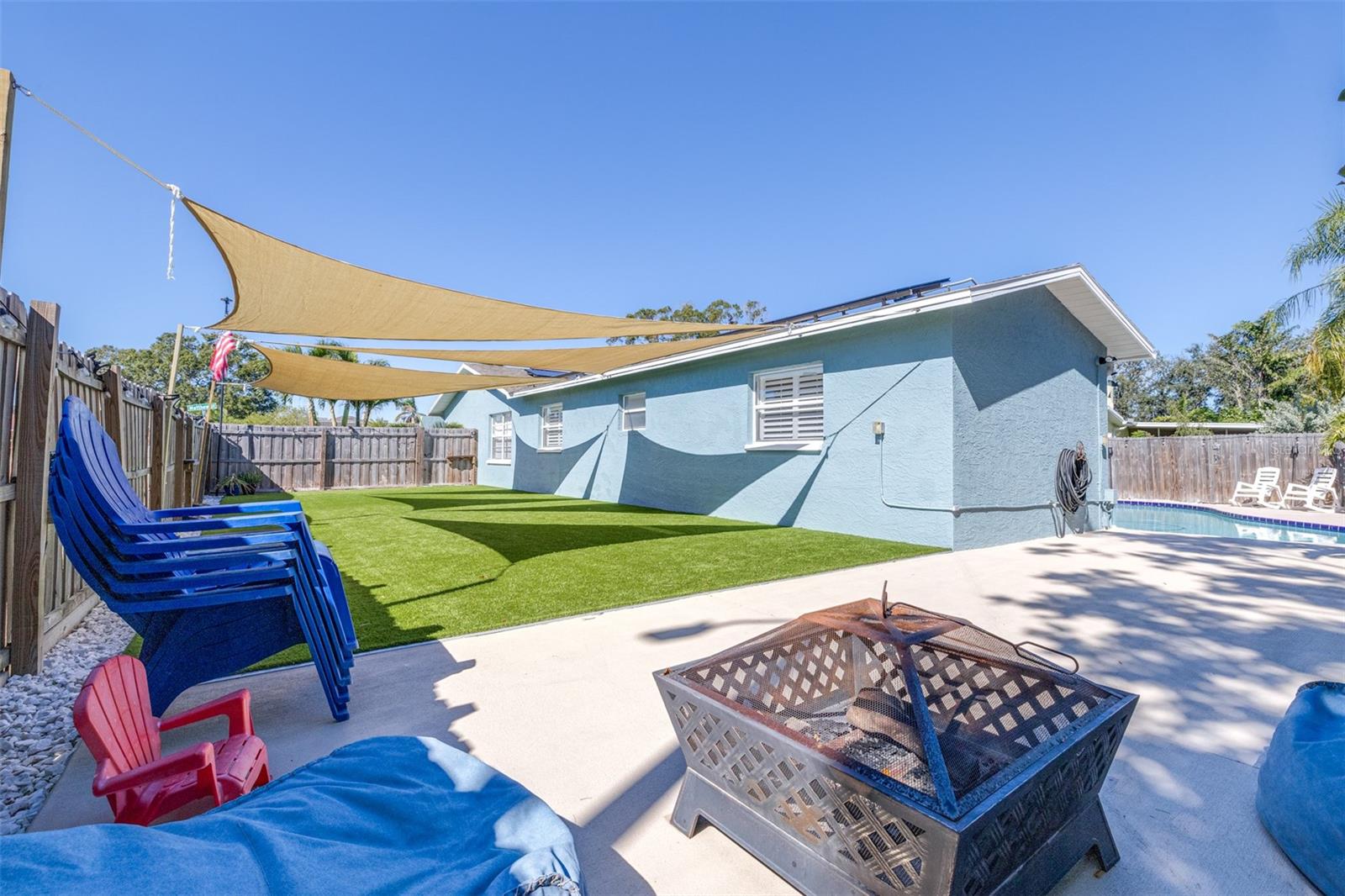 Image 65 of 96 For 8687 Matthew Street