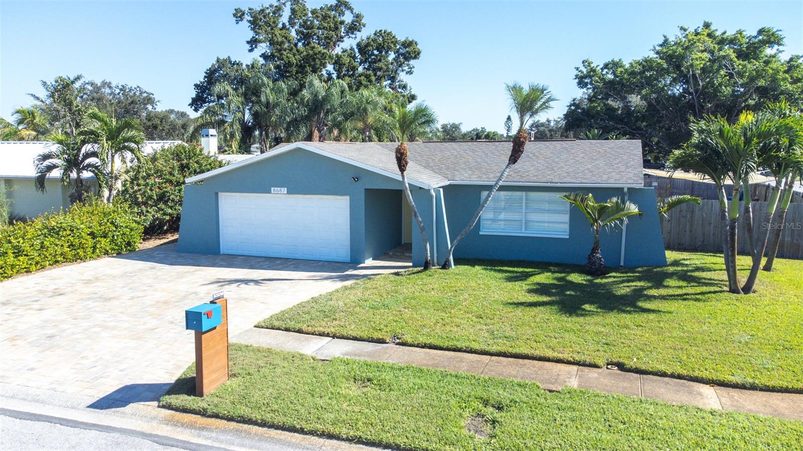 Image 77 of 96 For 8687 Matthew Street