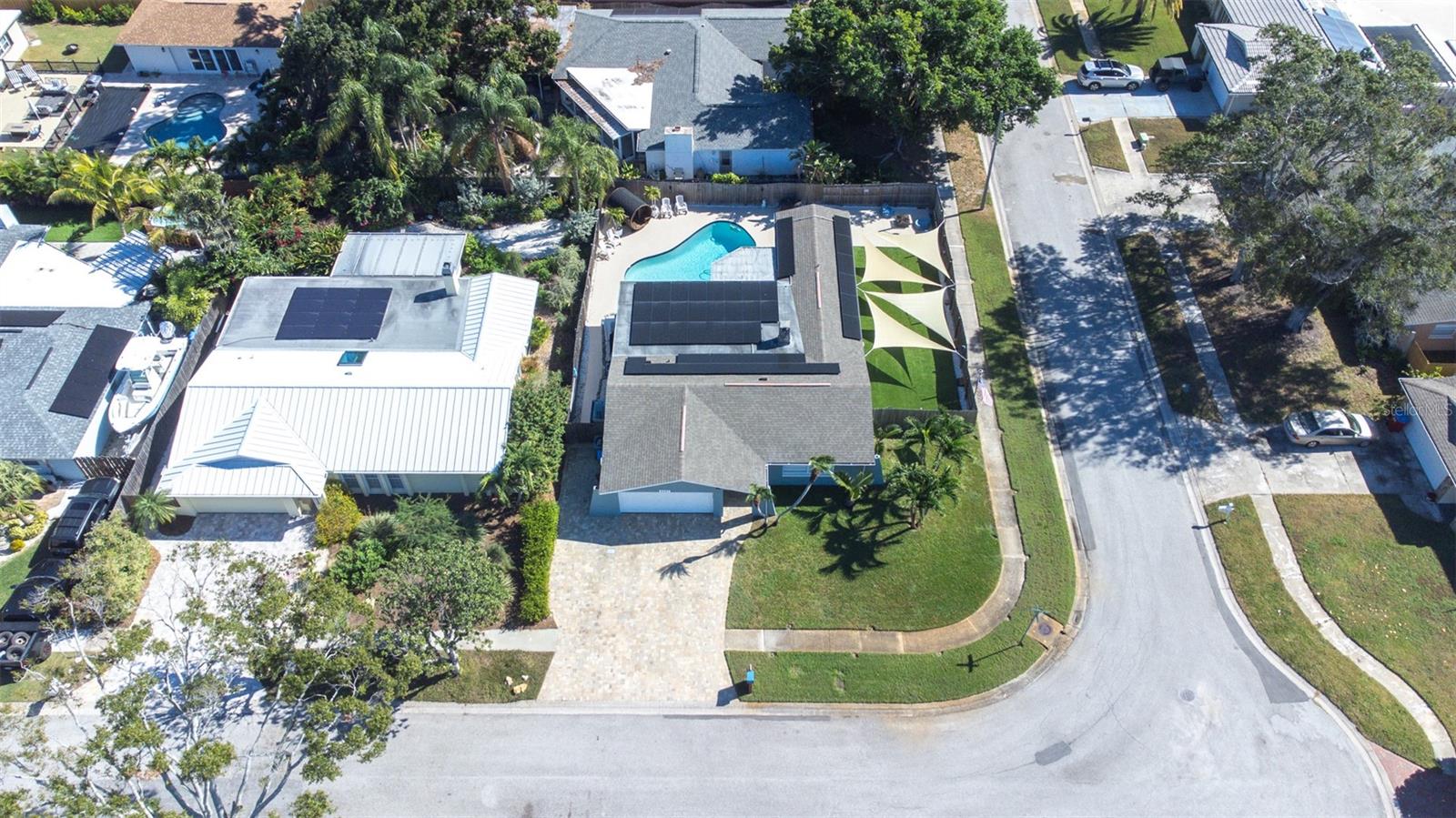 Image 85 of 96 For 8687 Matthew Street