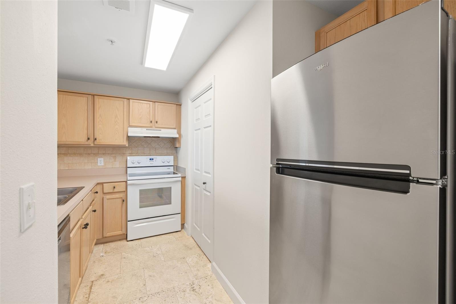 Image 10 of 36 For 345 Bayshore Boulevard 805