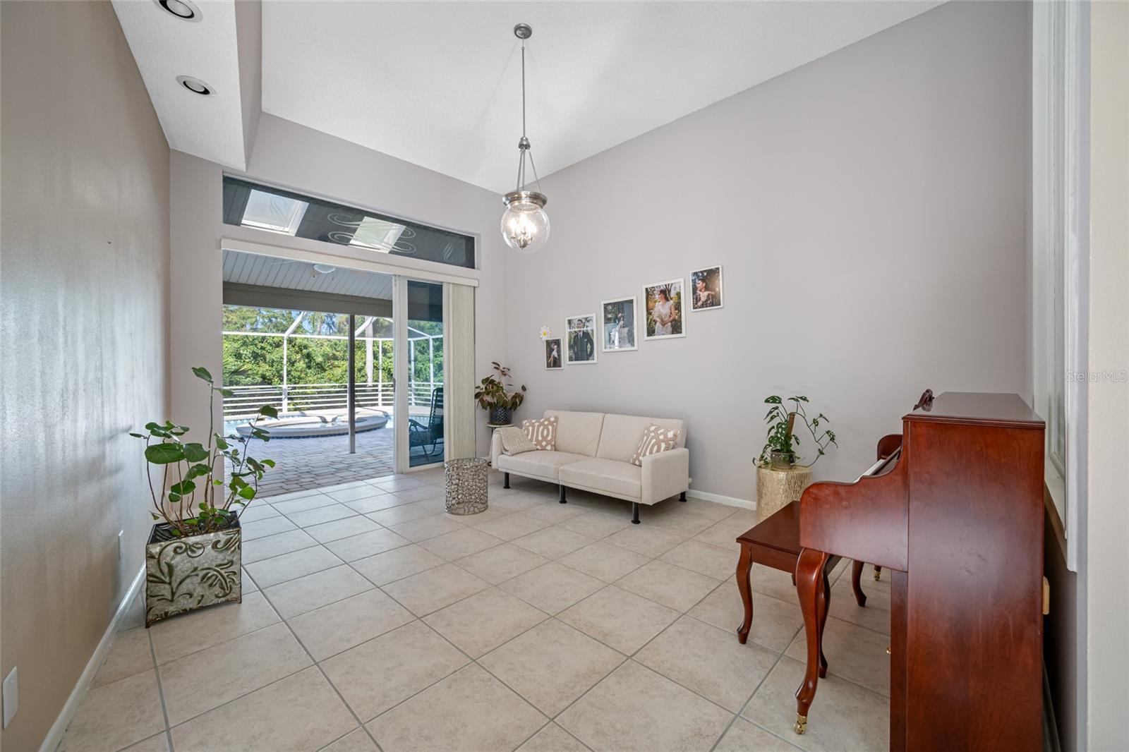 Image 6 of 48 For 3287 Cobbs Drive