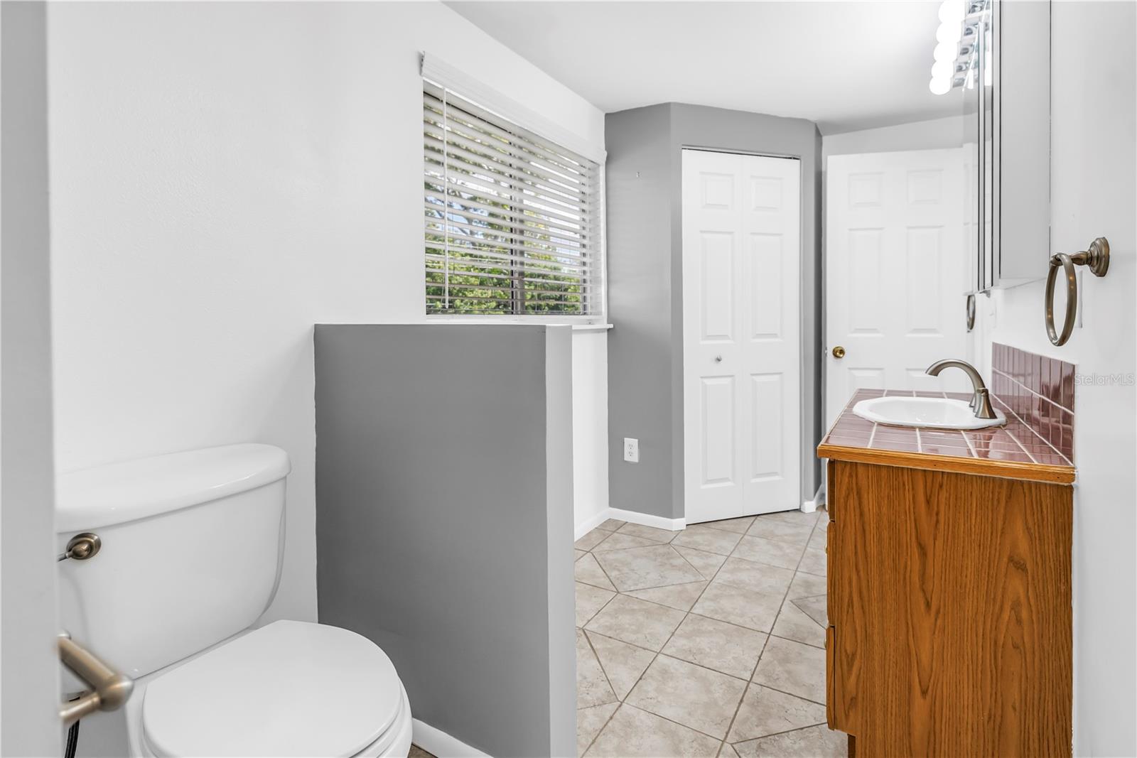 Image 21 of 39 For 6519 27th Way N