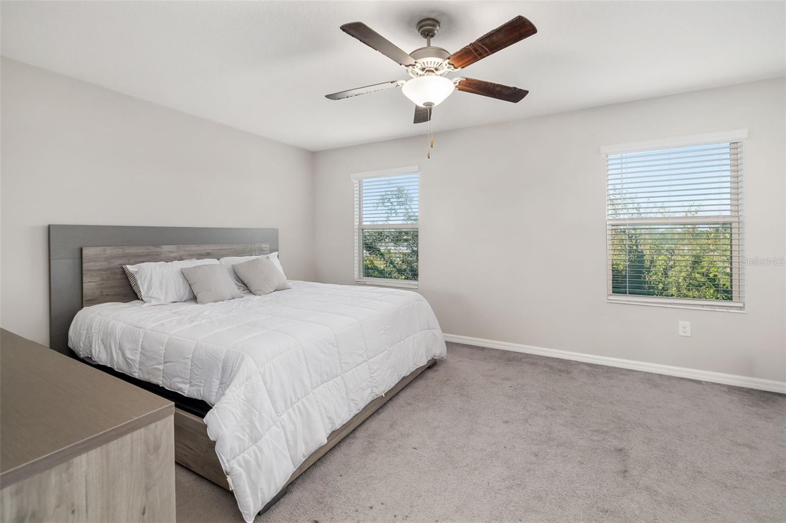 Image 41 of 49 For 621 Royal Empress Drive