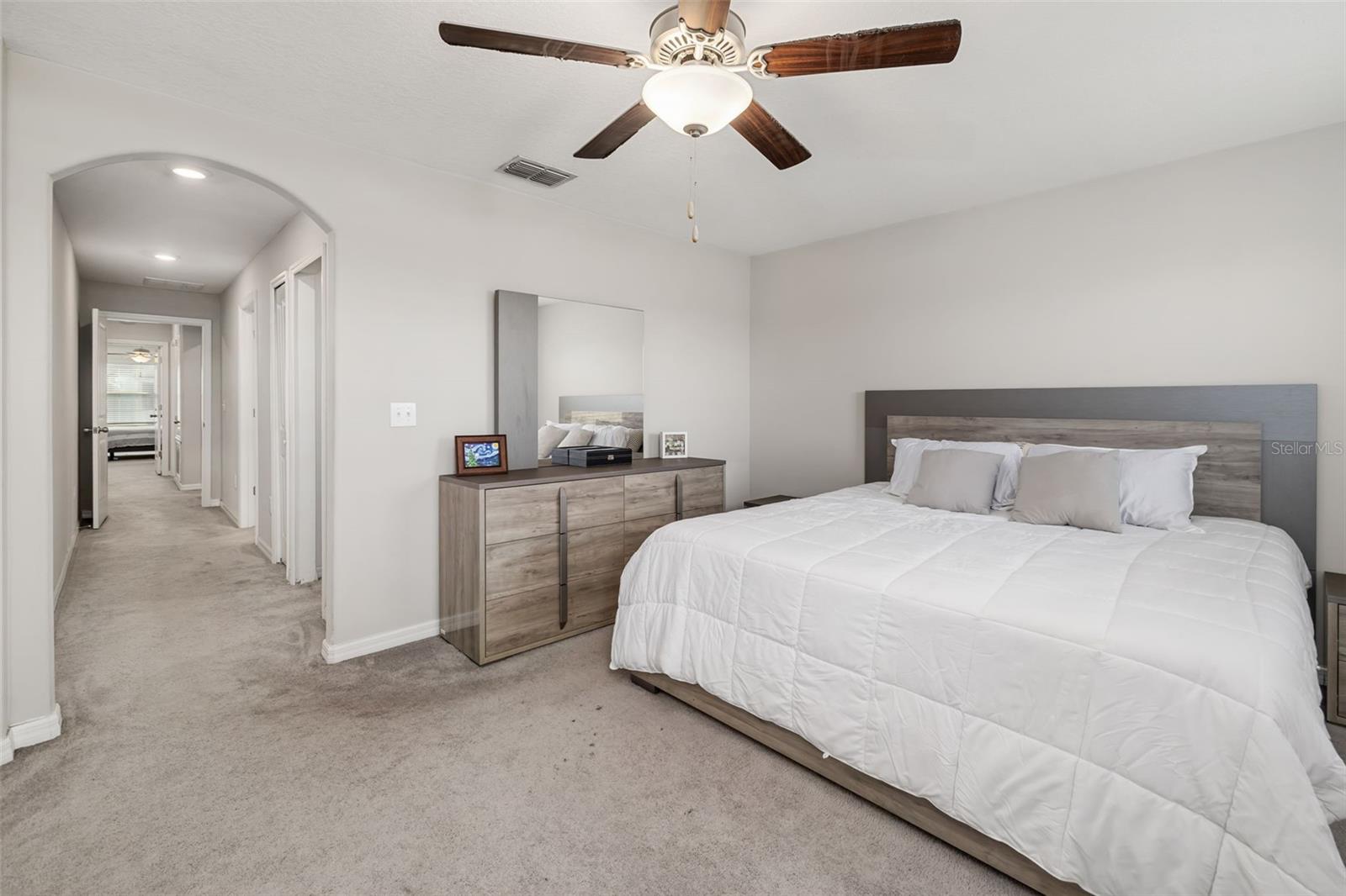 Image 42 of 49 For 621 Royal Empress Drive