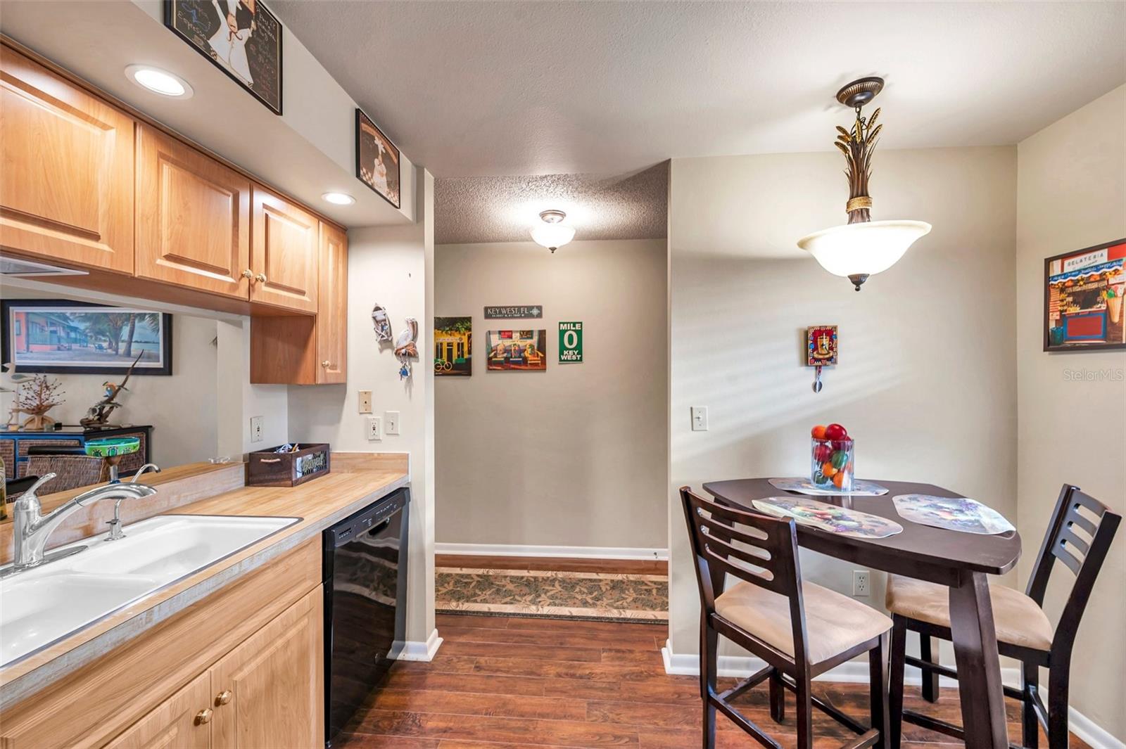 Image 8 of 50 For 2700 Nebraska Avenue 3-201