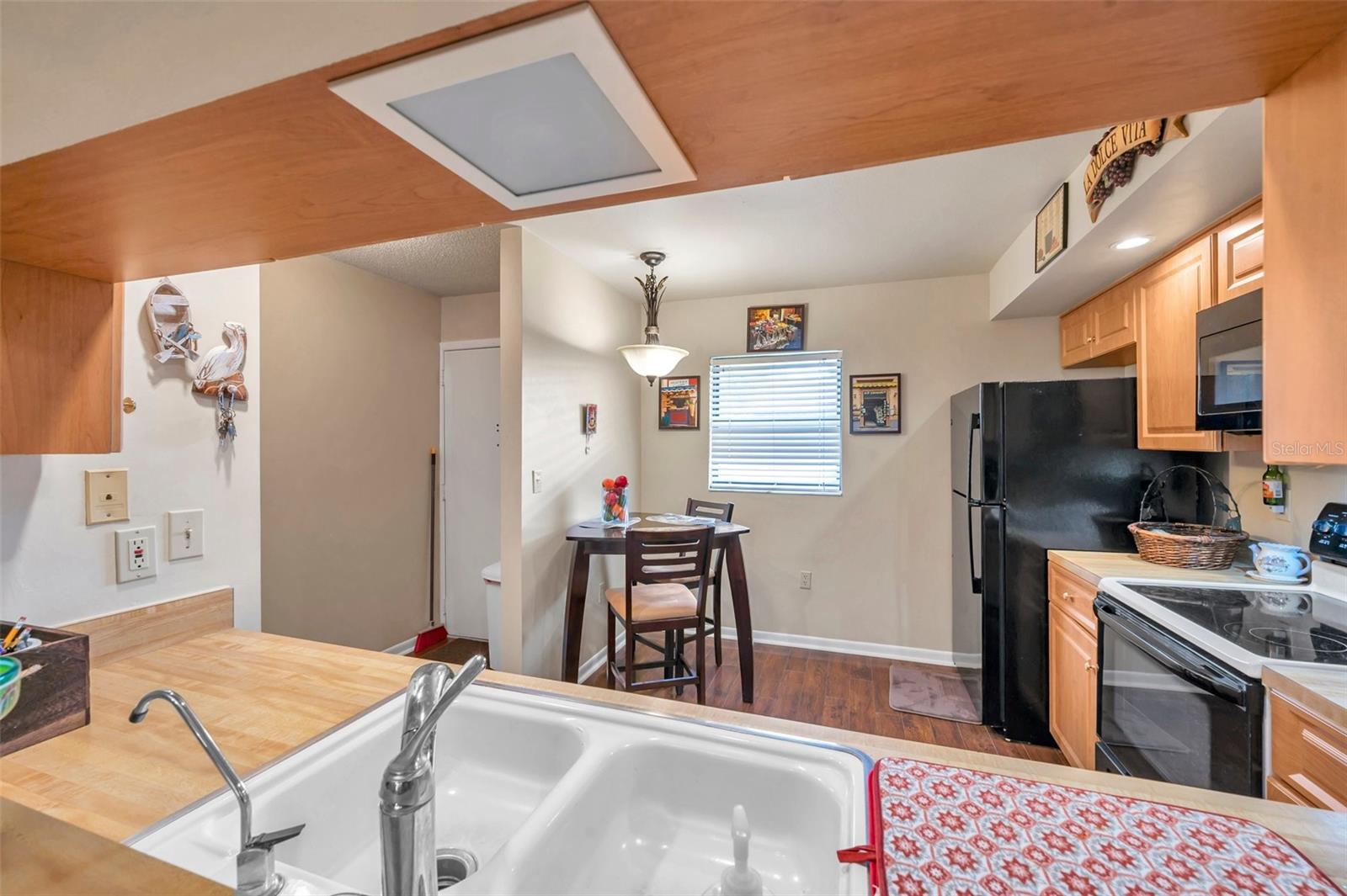 Image 9 of 50 For 2700 Nebraska Avenue 3-201