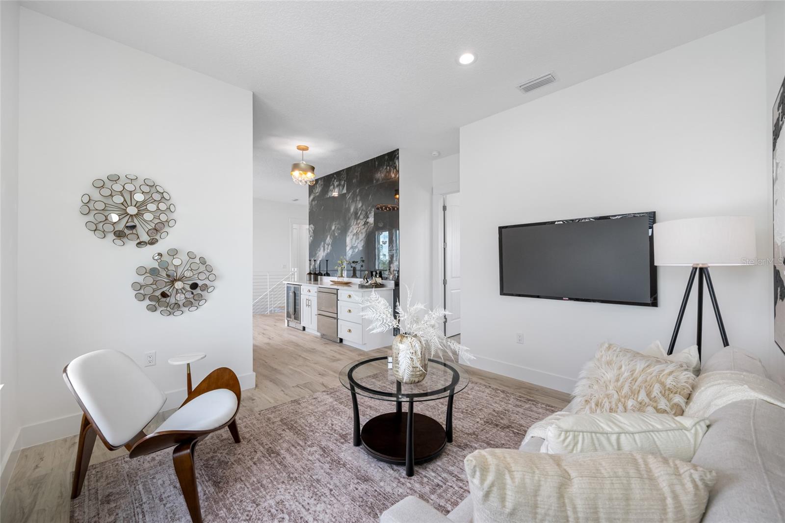 Image 32 of 79 For 534 Crystal Drive