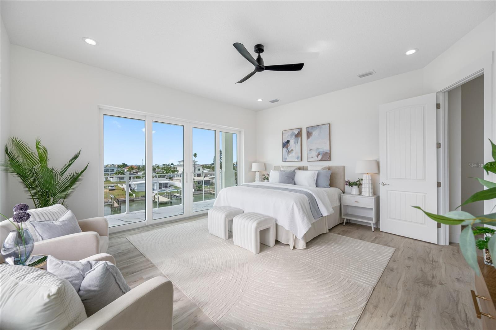 Image 44 of 79 For 534 Crystal Drive