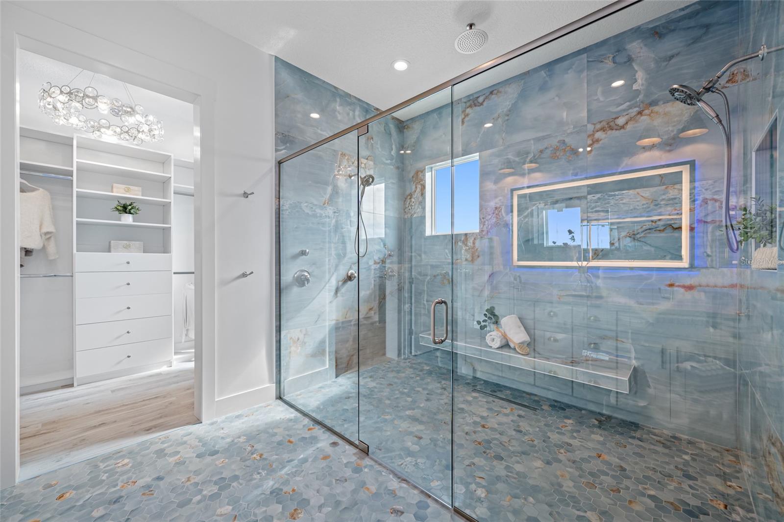 Image 7 of 79 For 534 Crystal Drive