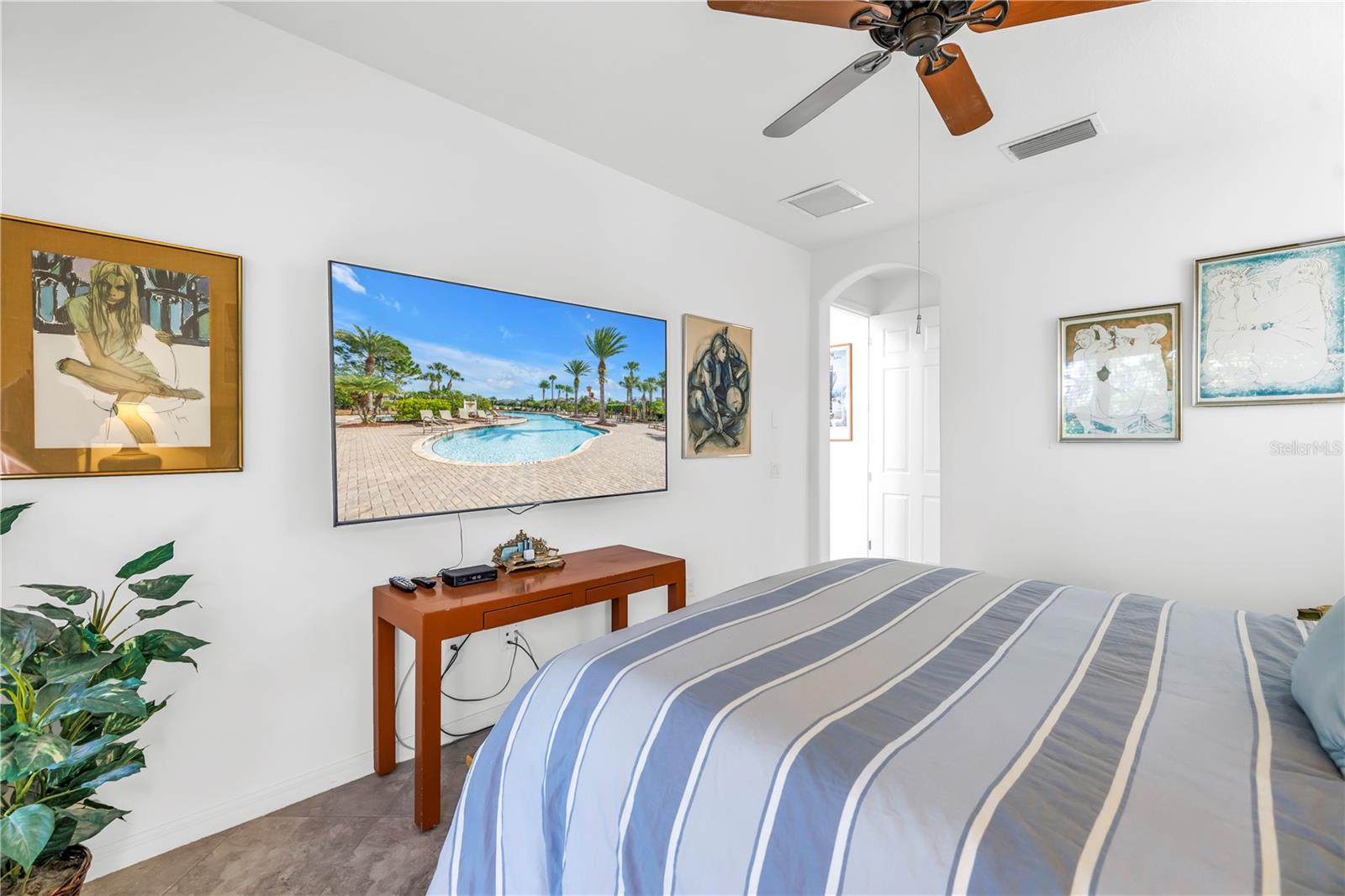 Image 19 of 57 For 5749 Liatris Circle