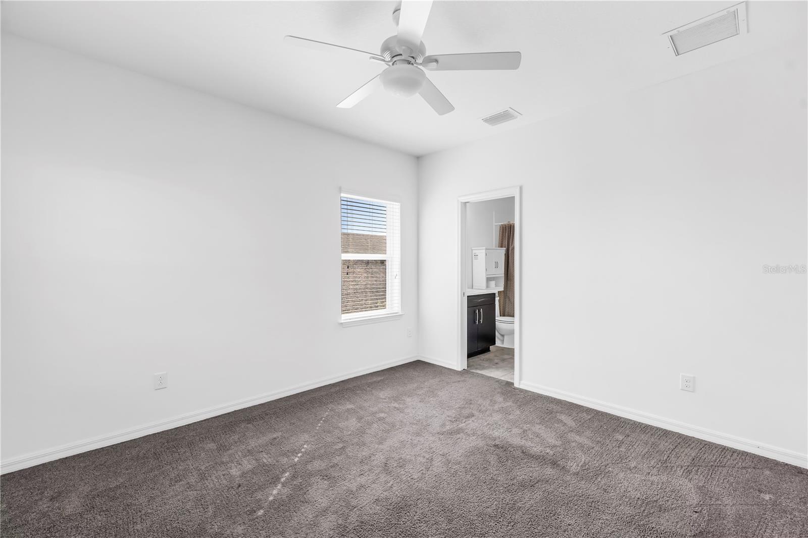 Image 29 of 57 For 5749 Liatris Circle