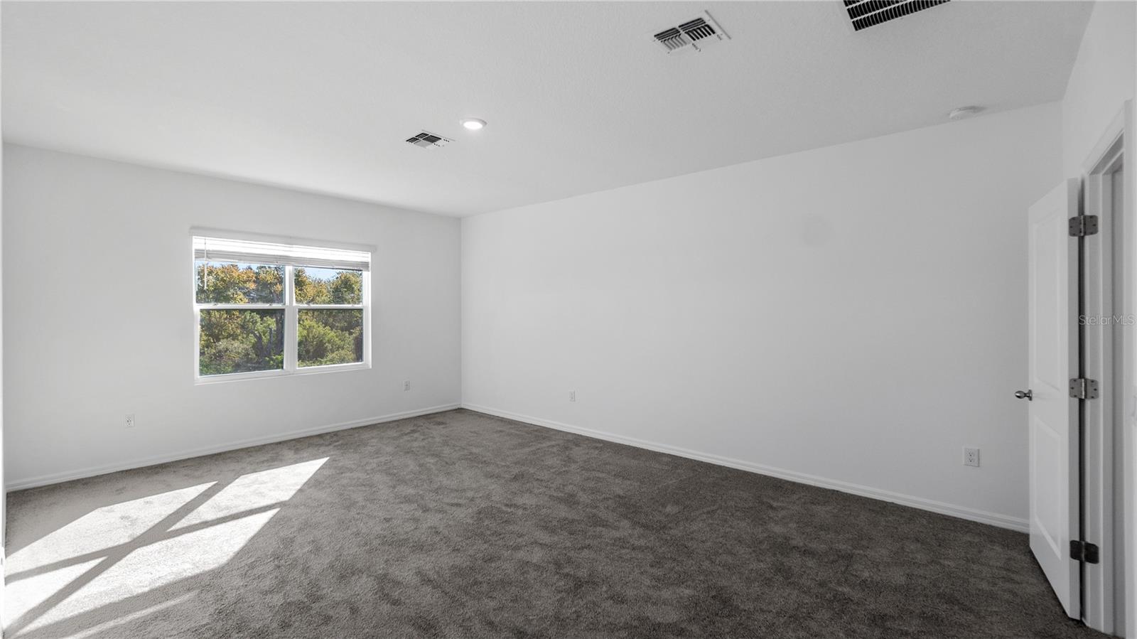 Image 17 of 42 For 13702 Kinsale Street