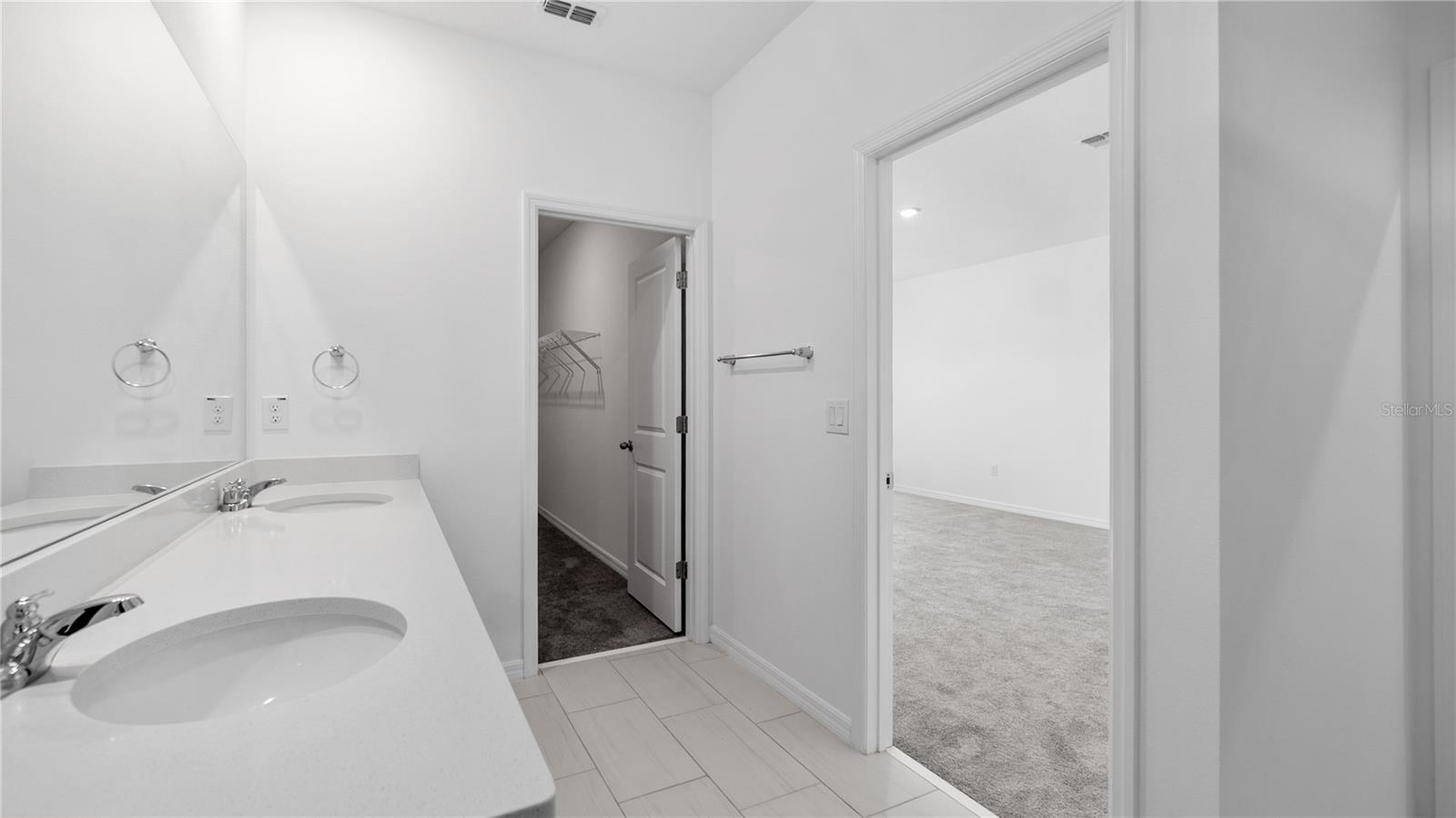 Image 22 of 42 For 13702 Kinsale Street