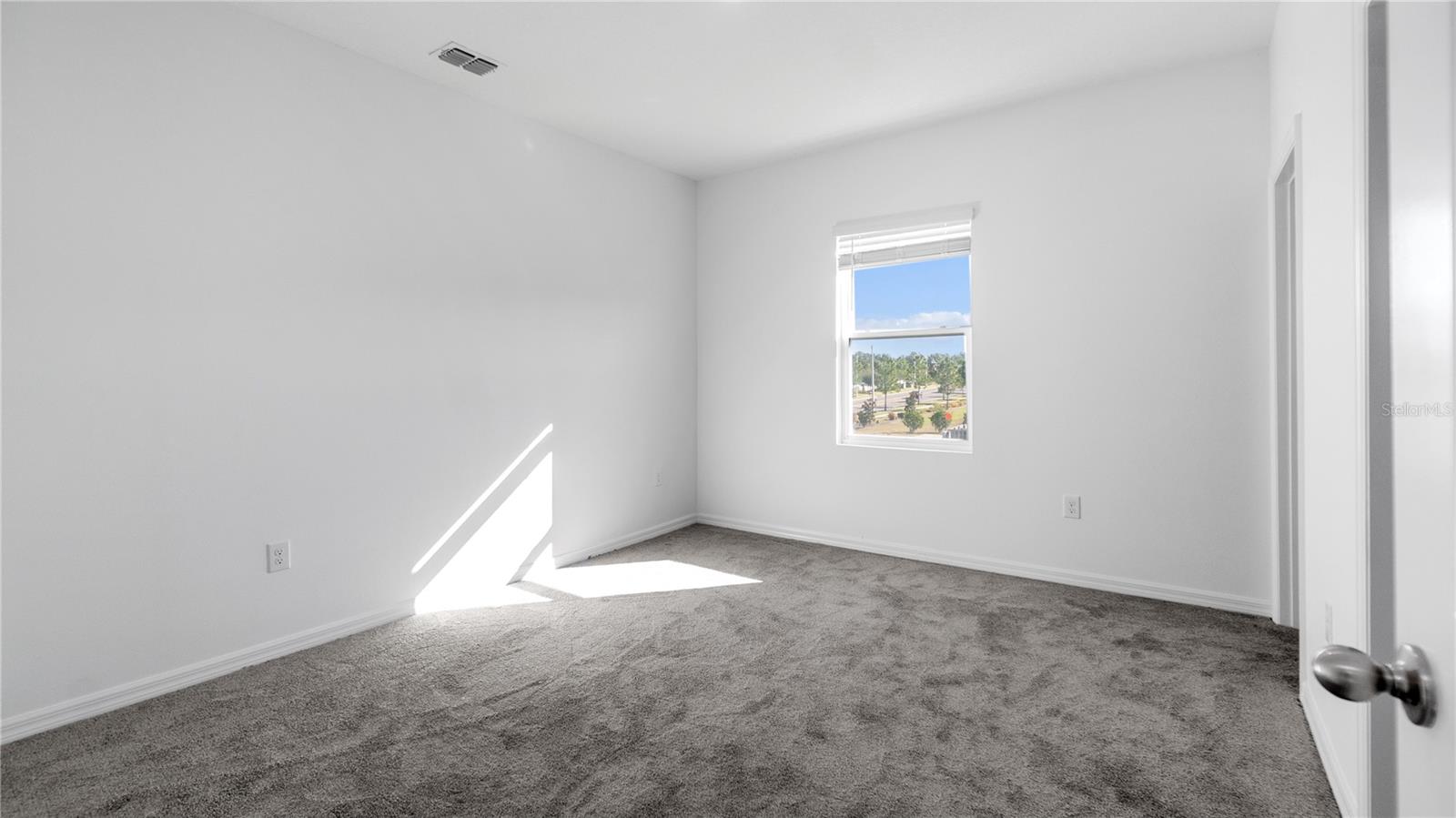 Image 25 of 42 For 13702 Kinsale Street