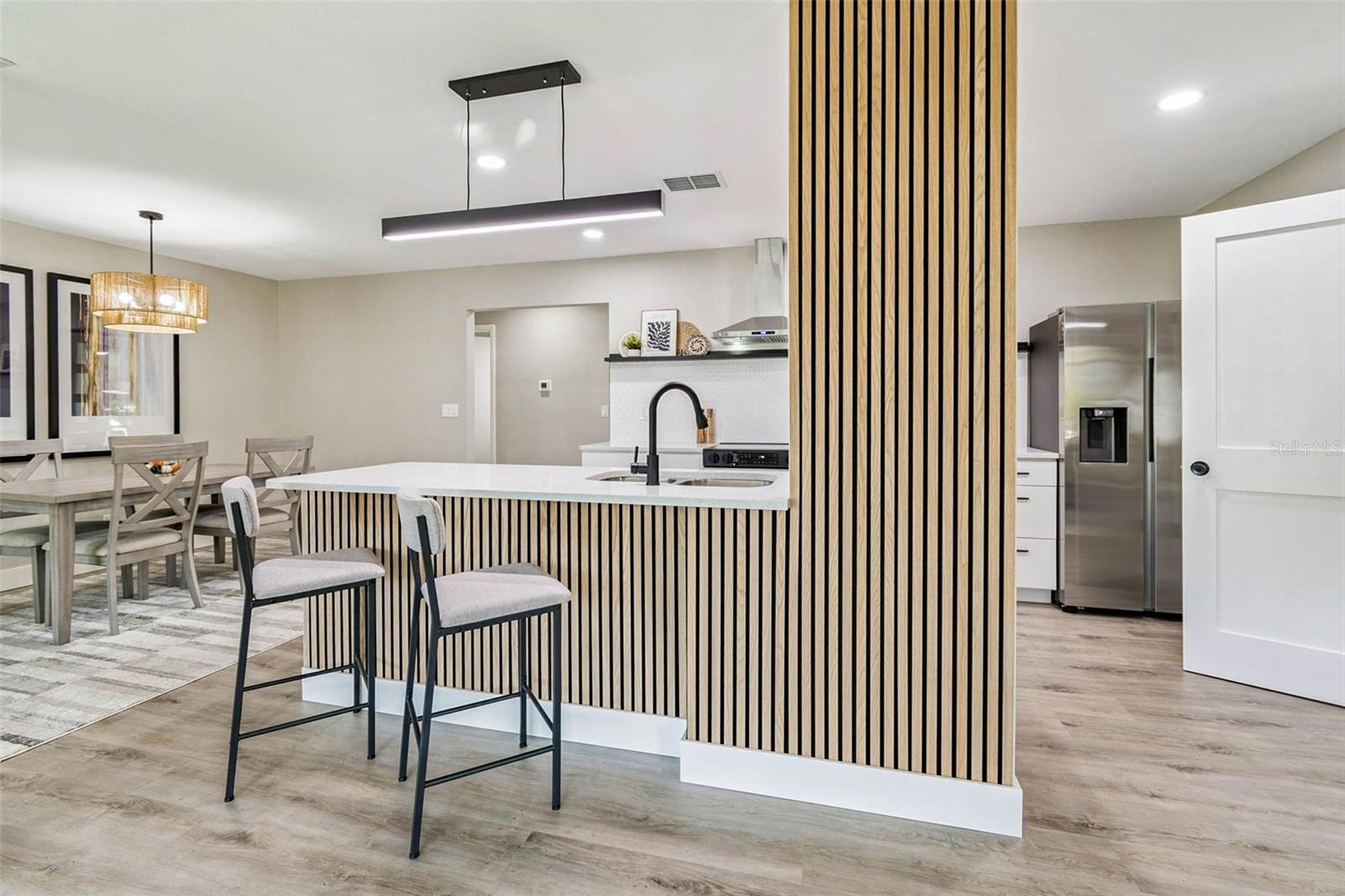 Listing photo id 8 for 3116 Brunswick Circle