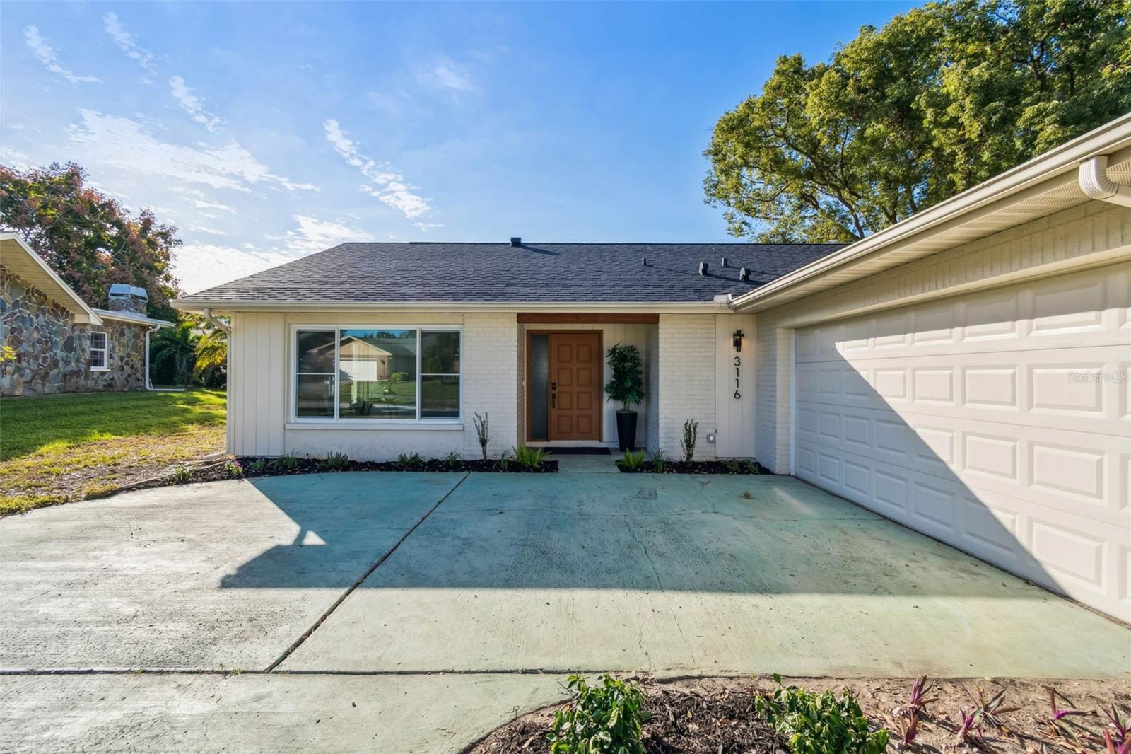 Listing photo id 67 for 3116 Brunswick Circle