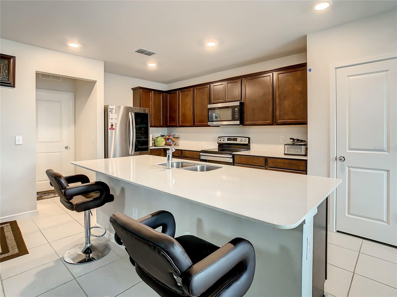 Image 11 of 71 For 30344 Marquette Ave