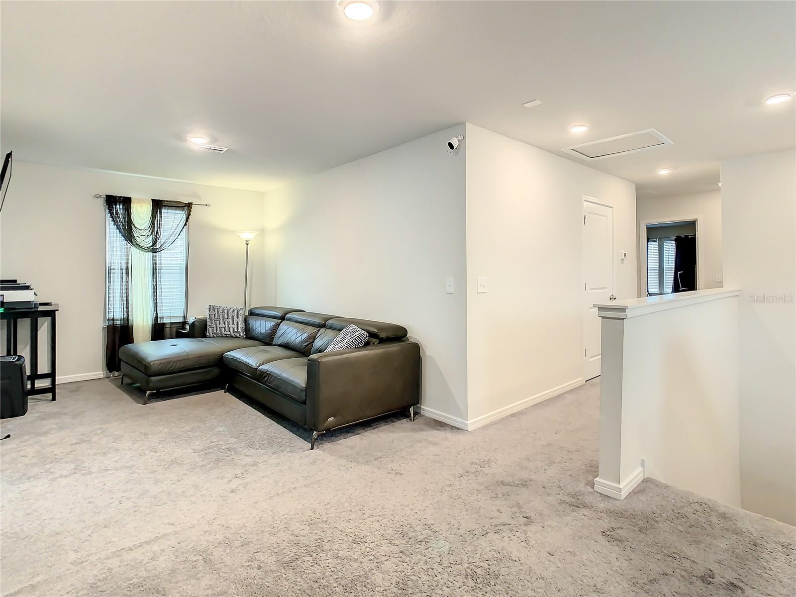 Image 22 of 71 For 30344 Marquette Ave