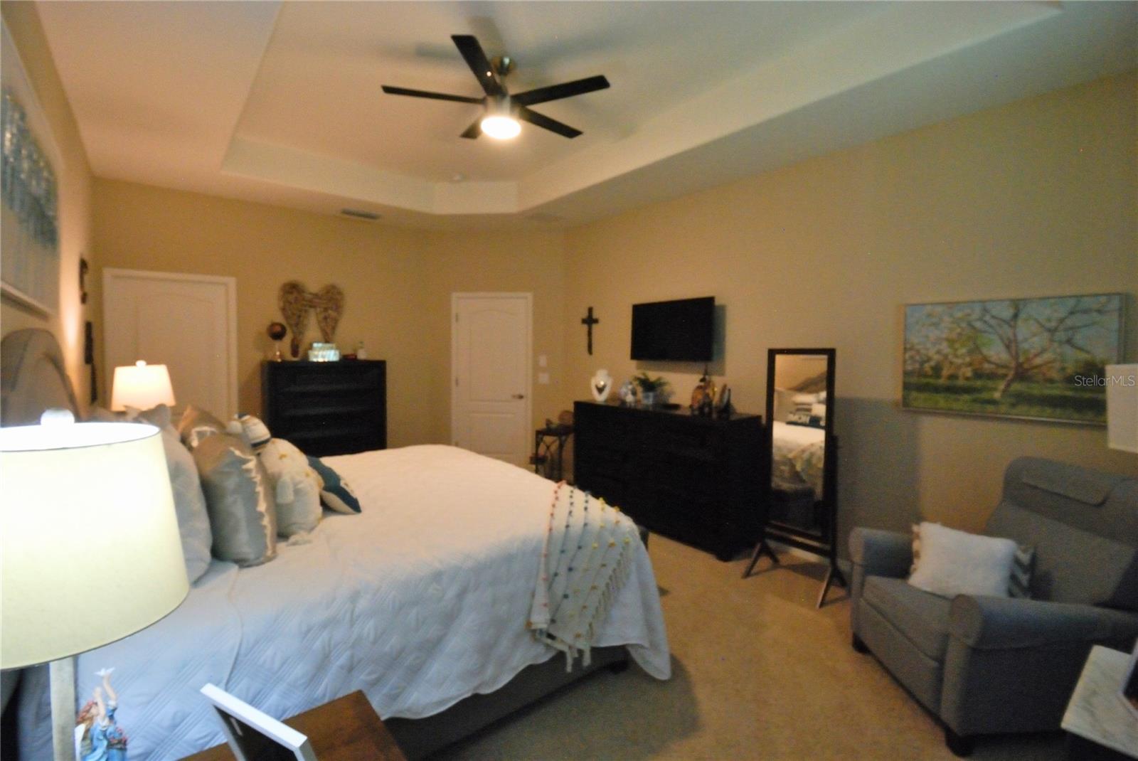 Image 14 of 33 For 9933 Saunton Drive