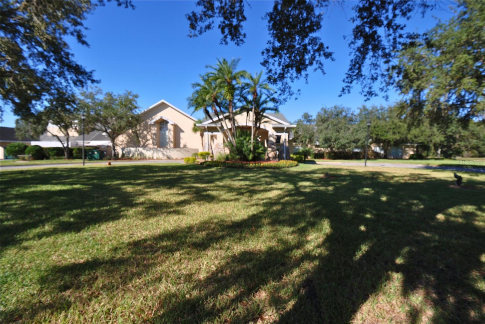 Image 25 of 33 For 9933 Saunton Drive