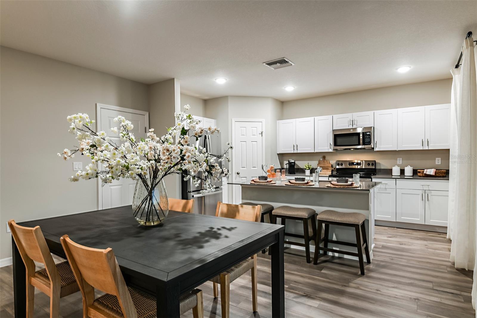 Image 6 of 21 For 1310 Palmeroy Road