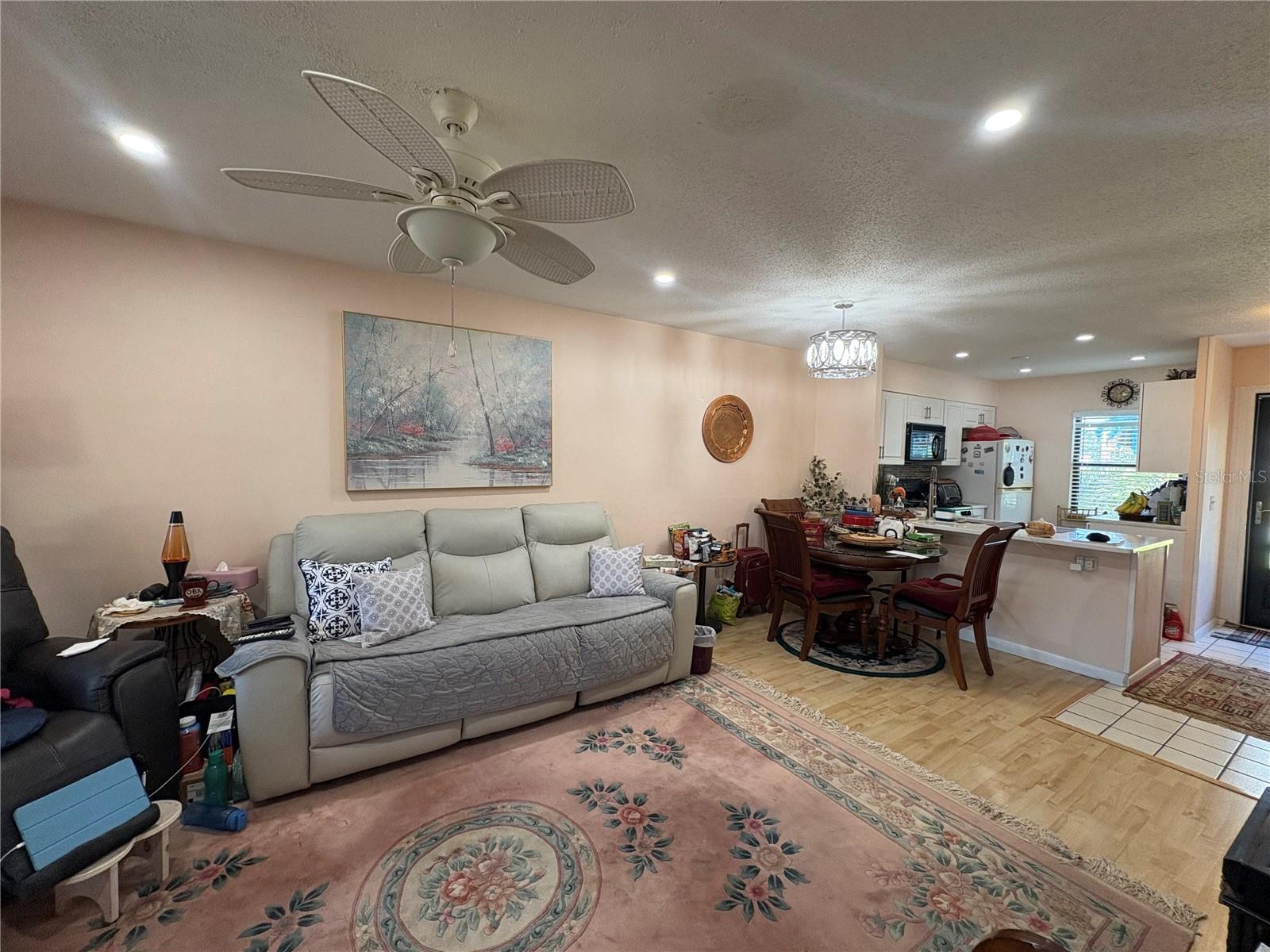 Image 13 of 30 For 1606 Flint Drive W