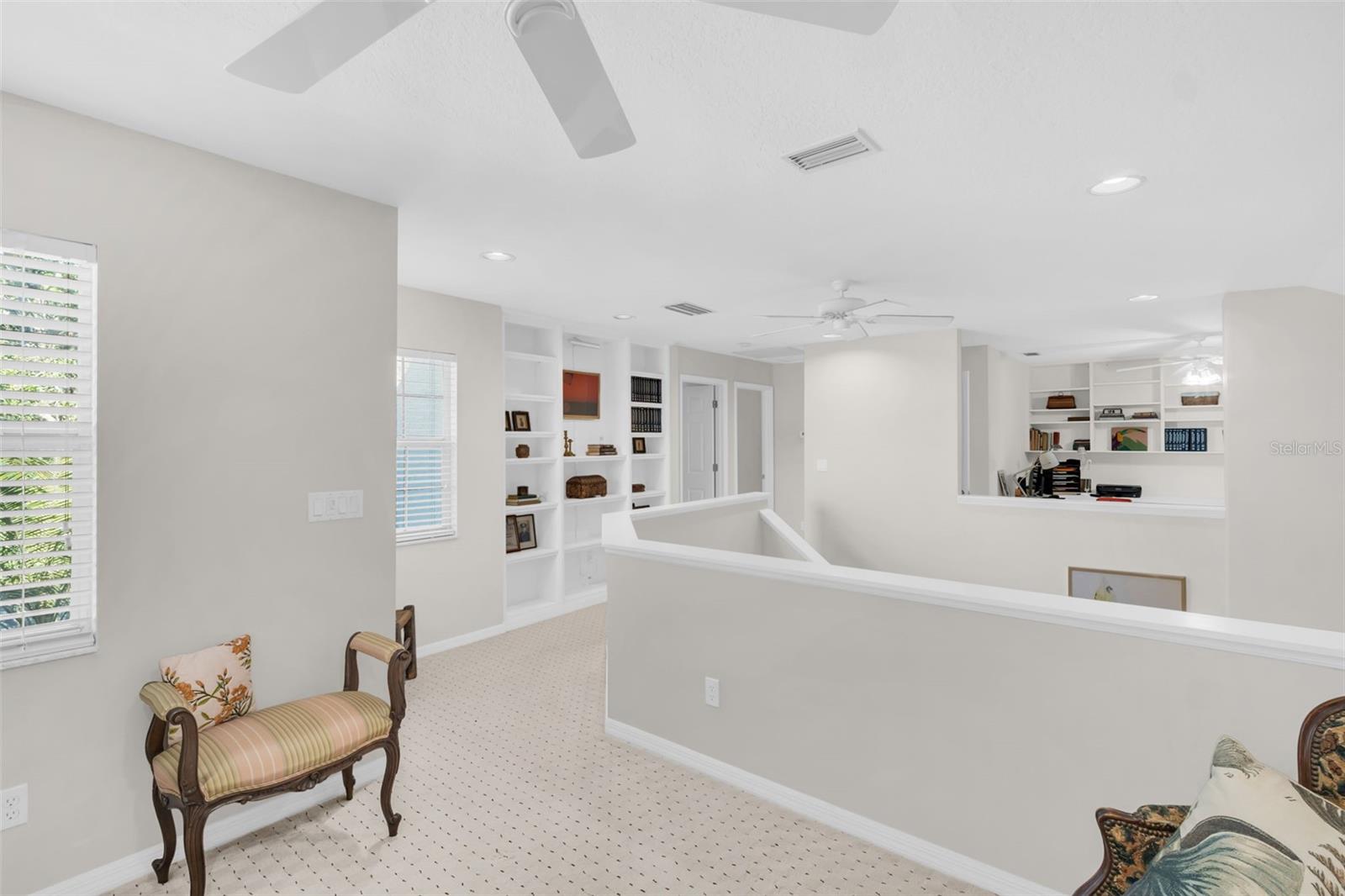 Image 27 of 65 For 306 Fan Palm Court Ne