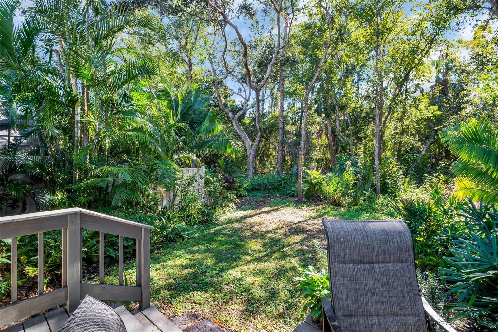 Image 40 of 65 For 306 Fan Palm Court Ne