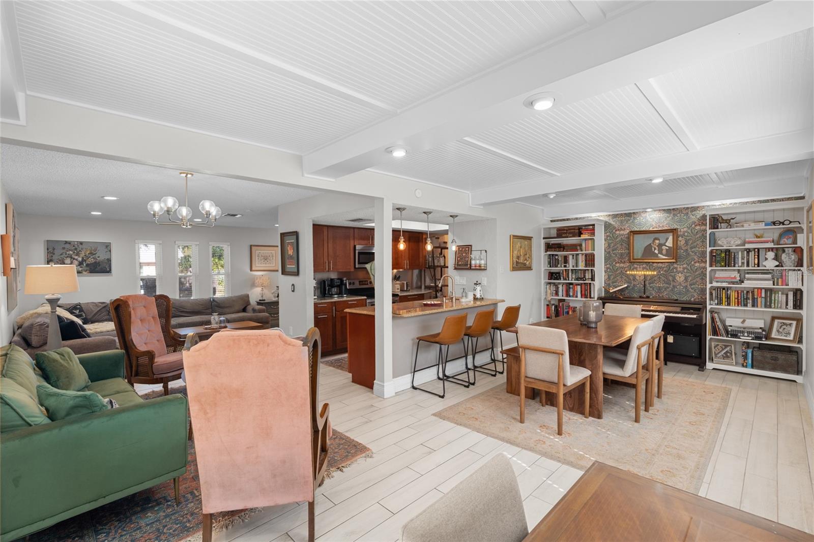 Image 5 of 35 For 1315 Castleworks Lane