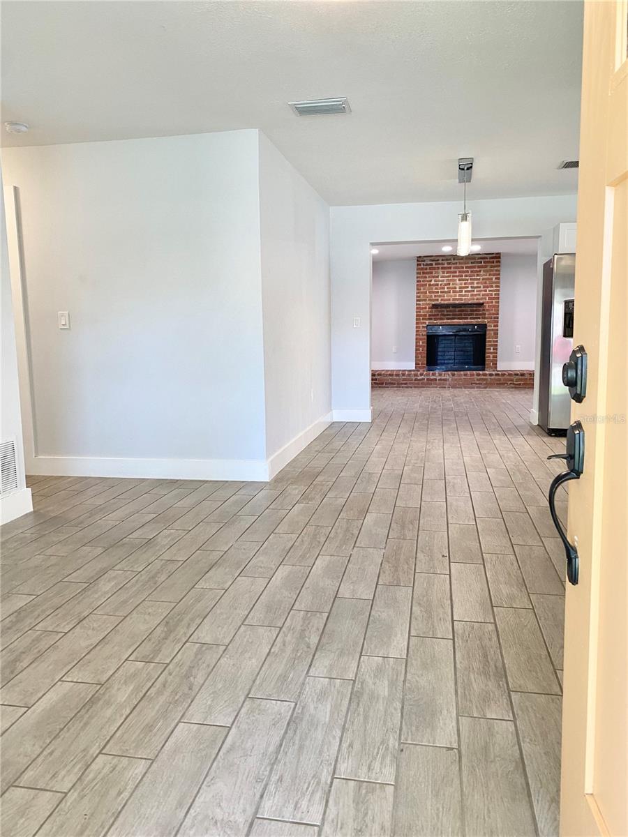 Image 11 of 28 For 7312 Ponderosa Dr