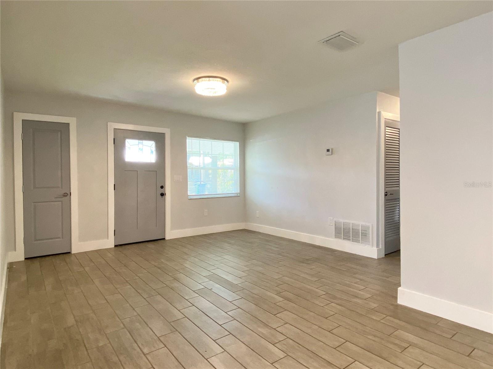 Image 17 of 28 For 7312 Ponderosa Dr