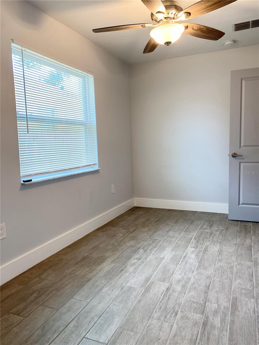 Image 21 of 28 For 7312 Ponderosa Dr