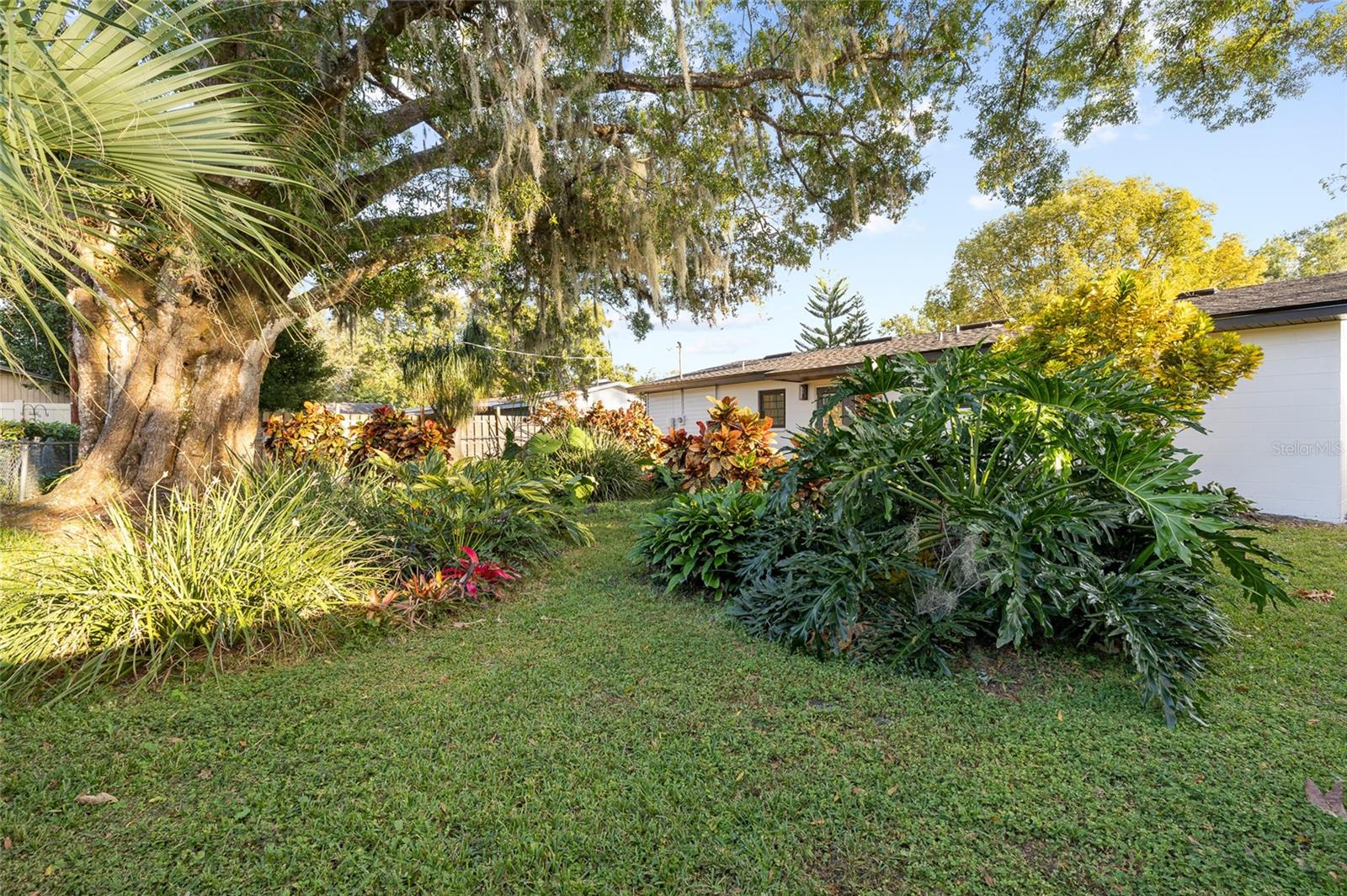 Image 27 of 31 For 19125 Amelia Circle