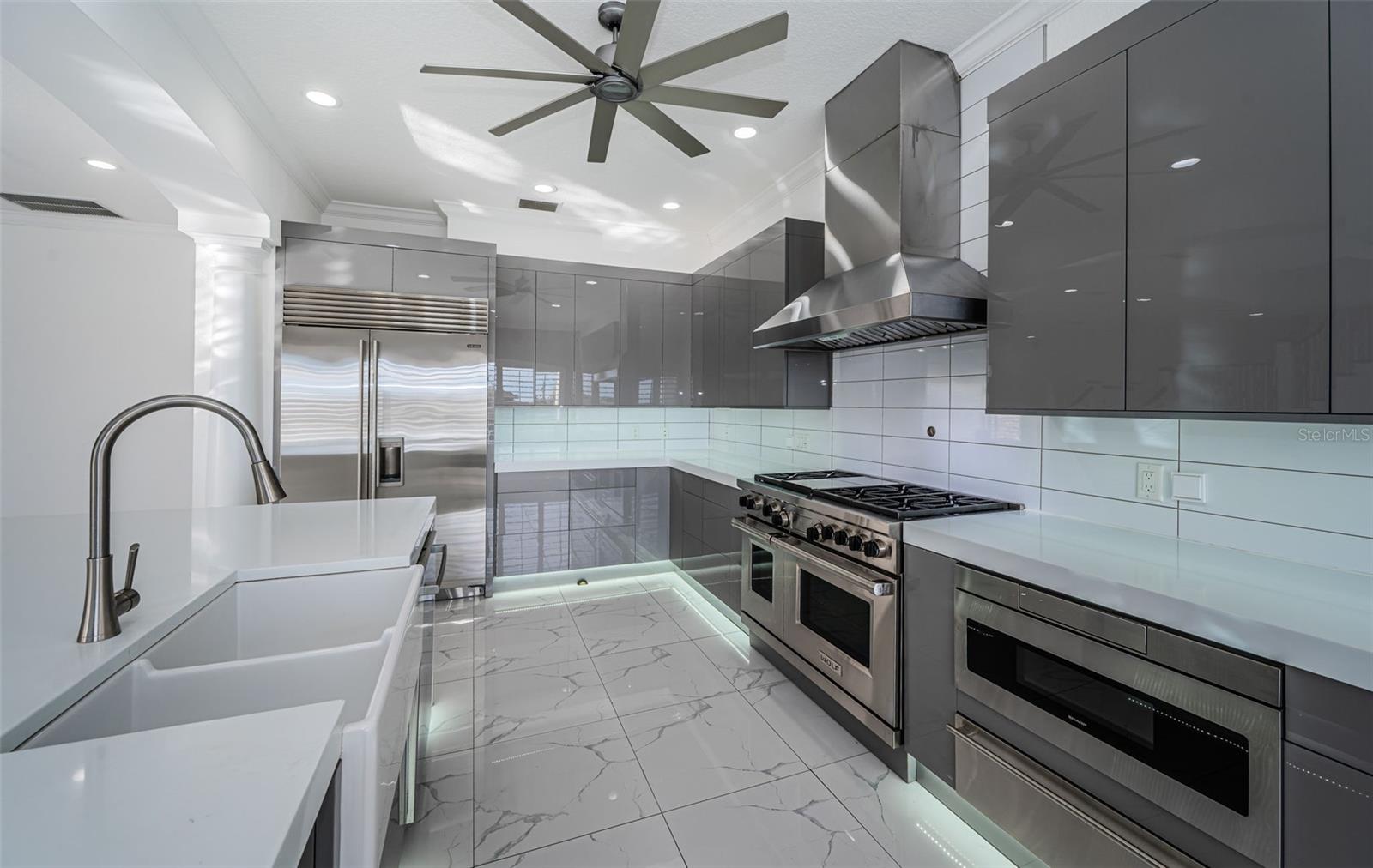 Image 20 of 81 For 7942 3rd Avenue S