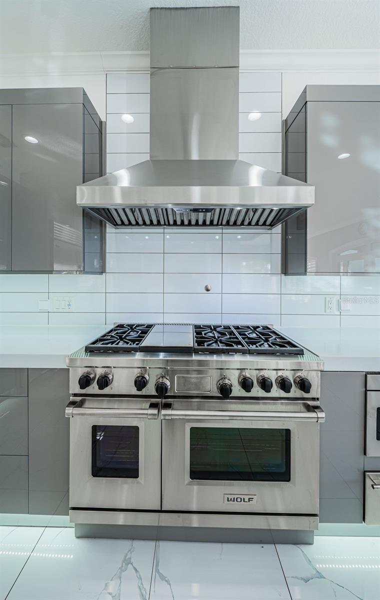 Image 21 of 81 For 7942 3rd Avenue S