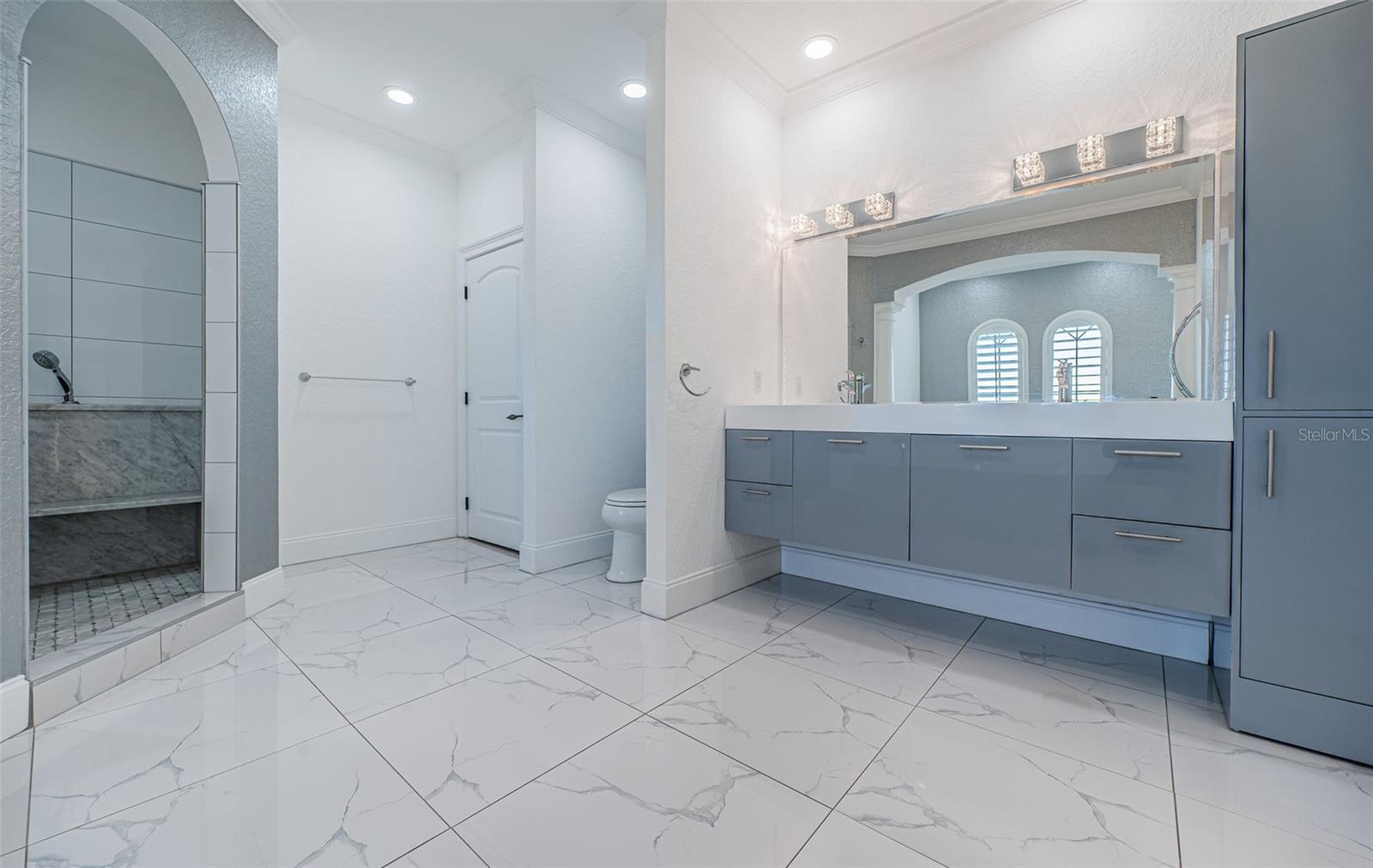 Image 48 of 81 For 7942 3rd Avenue S