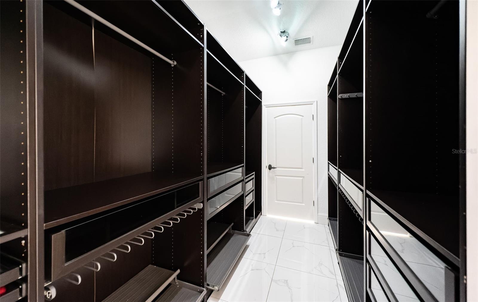 Image 49 of 81 For 7942 3rd Avenue S