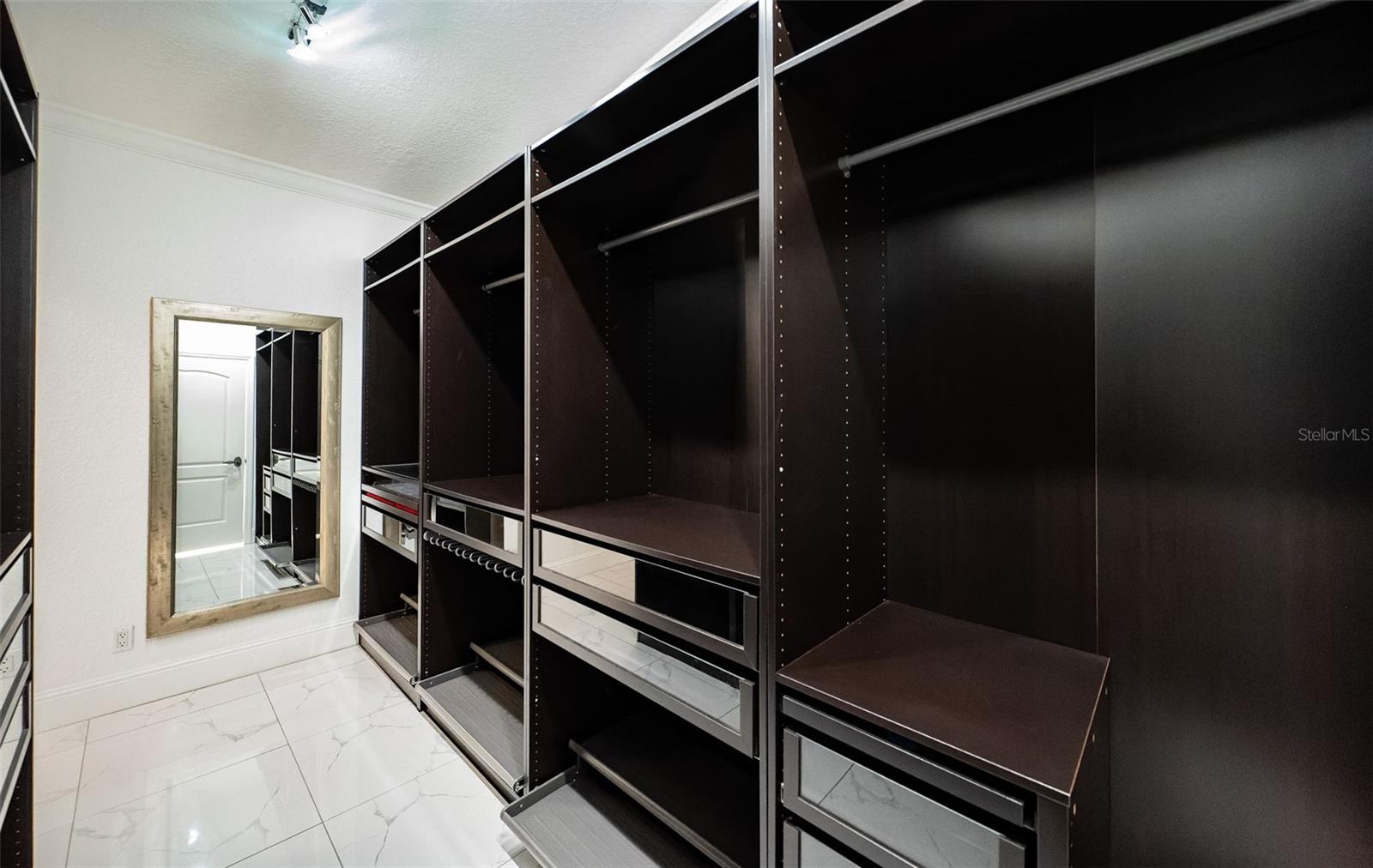 Image 50 of 81 For 7942 3rd Avenue S