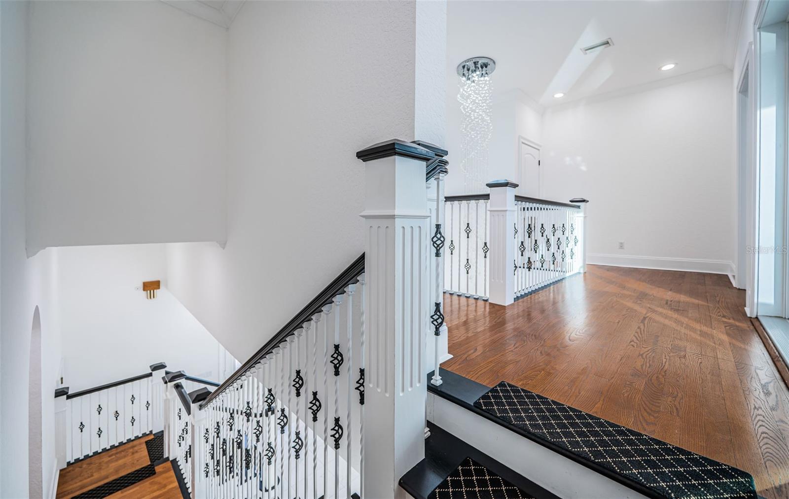 Image 59 of 81 For 7942 3rd Avenue S