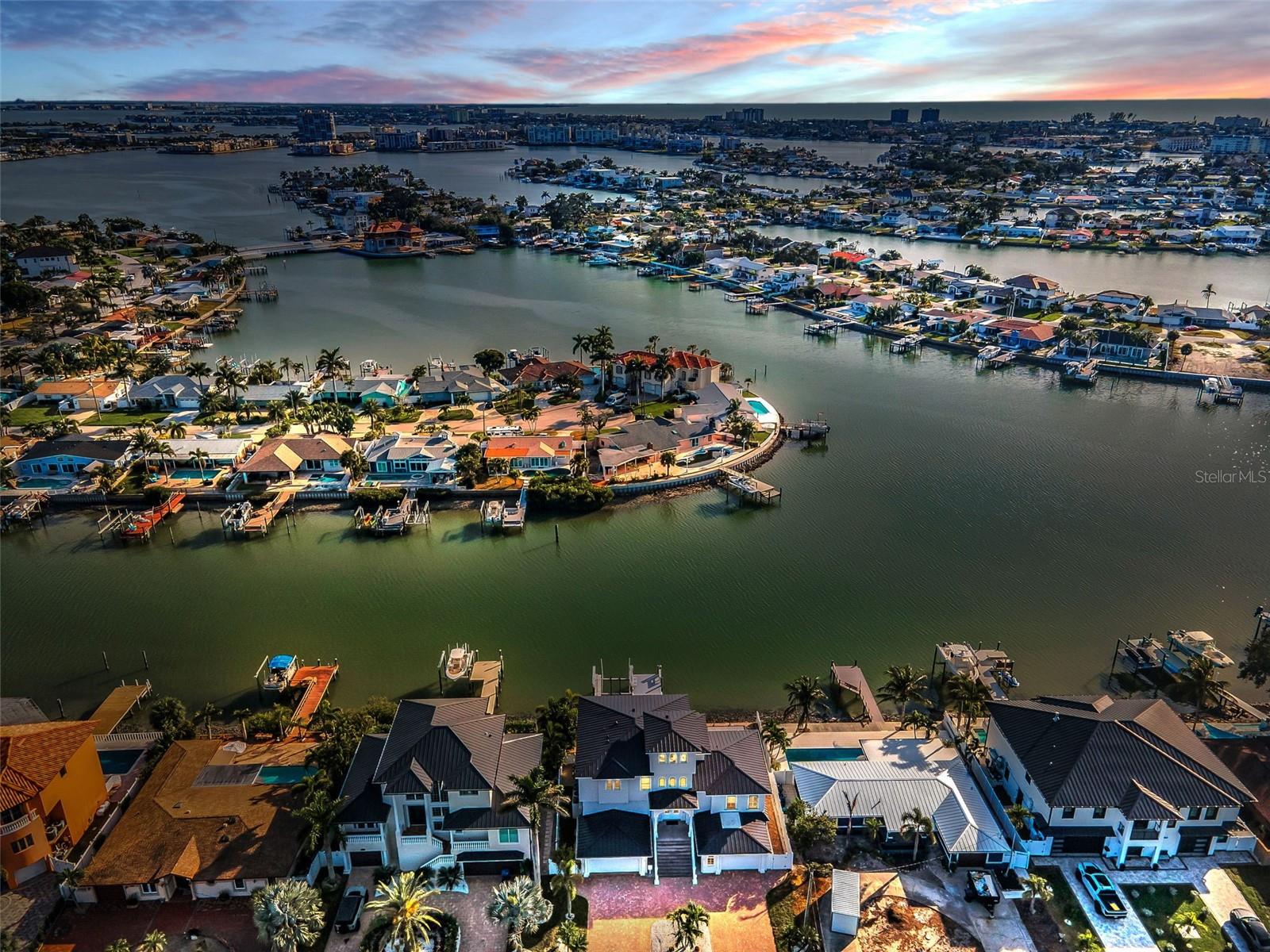 Image 78 of 81 For 7942 3rd Avenue S