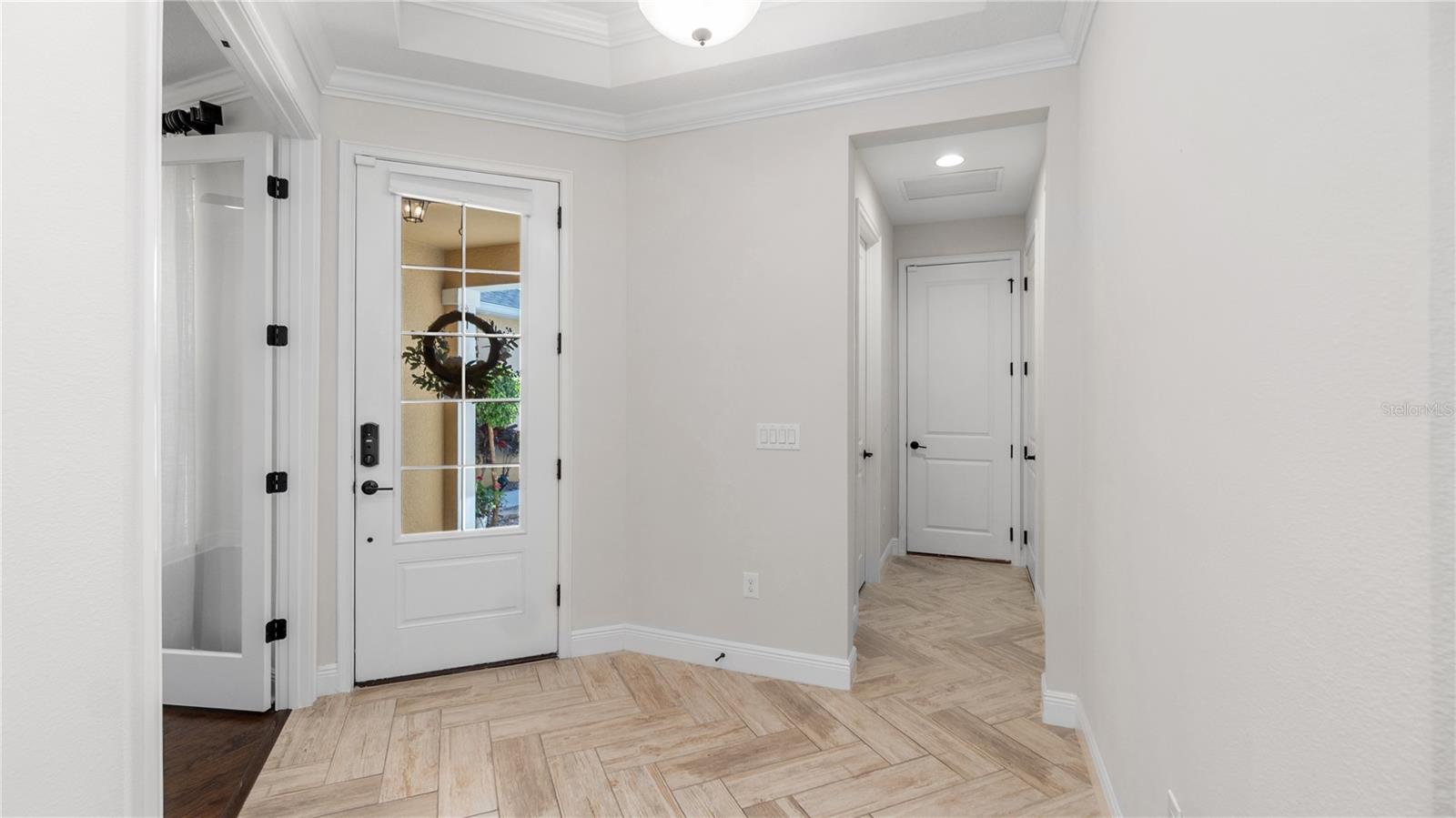 Image 11 of 38 For 11714 Wrought Pine Loop