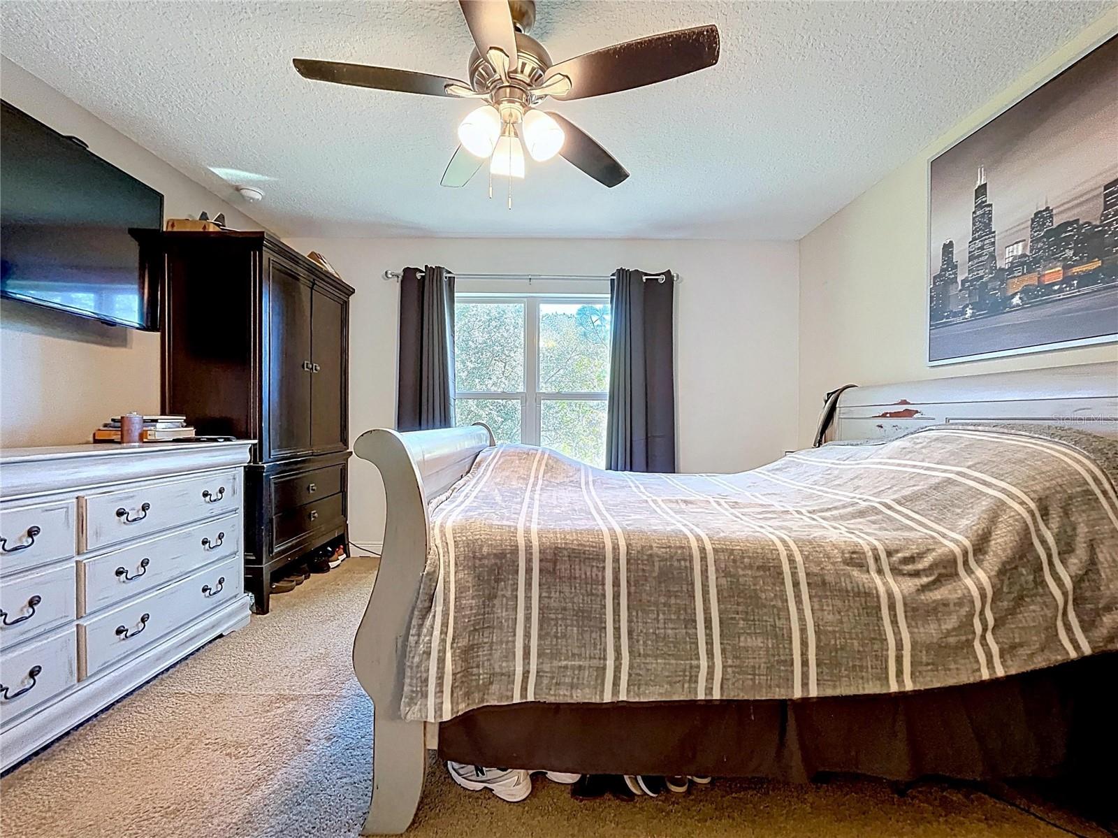 Listing photo id 26 for 9171 Paradisea Drive