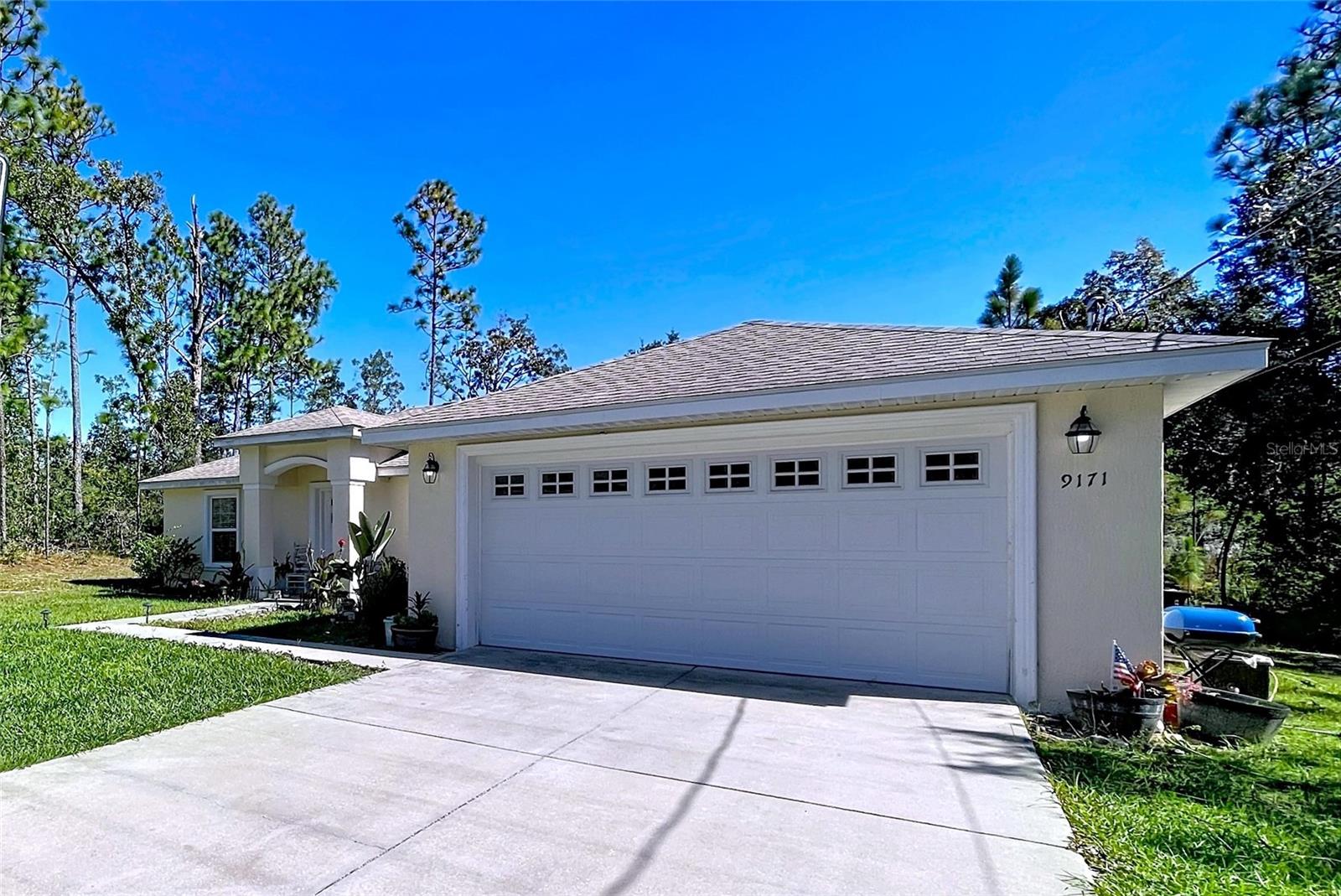 Listing photo id 50 for 9171 Paradisea Drive