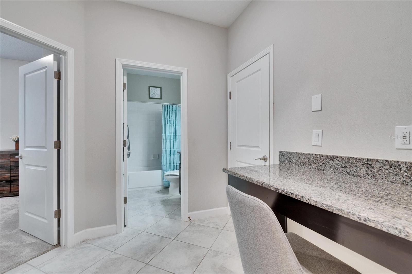 Image 24 of 58 For 7215 Wash Island Drive