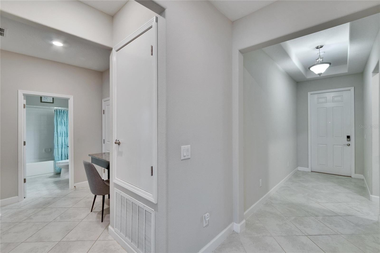 Image 5 of 58 For 7215 Wash Island Drive