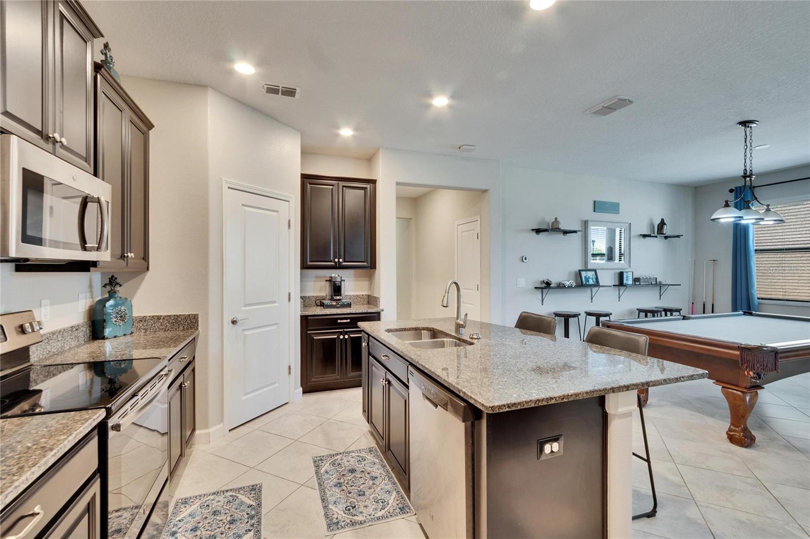 Image 9 of 58 For 7215 Wash Island Drive