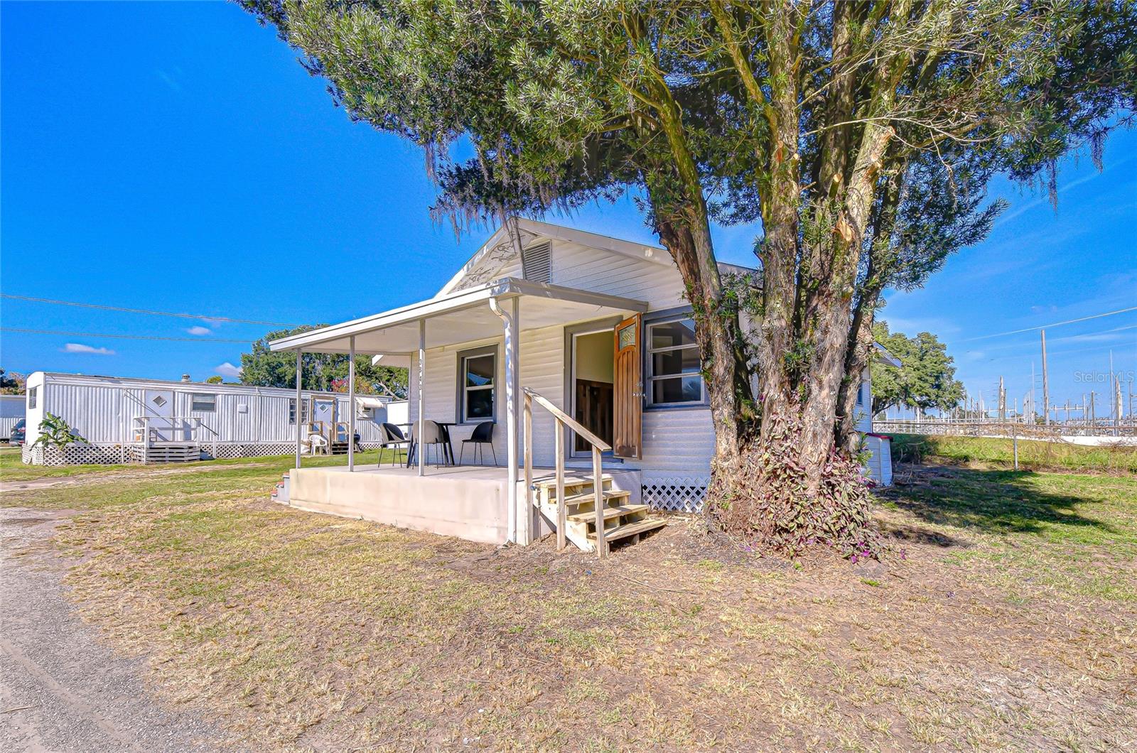 Image 9 of 13 For 6831 Wire Road