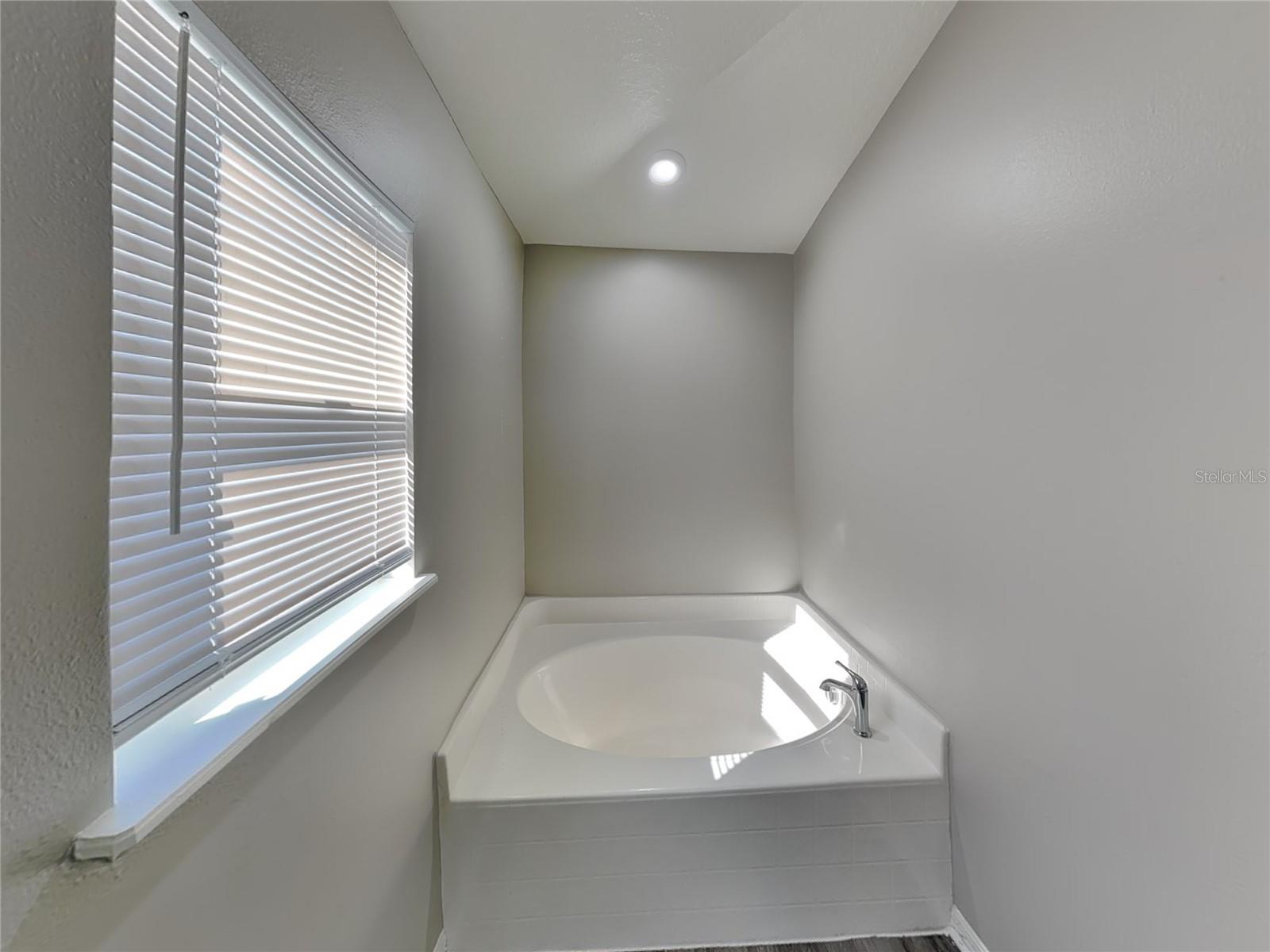 Image 9 of 18 For Address Not Provided